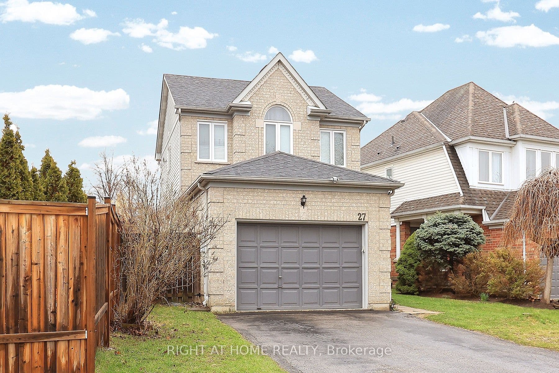 27 Foundry Lane photo 1