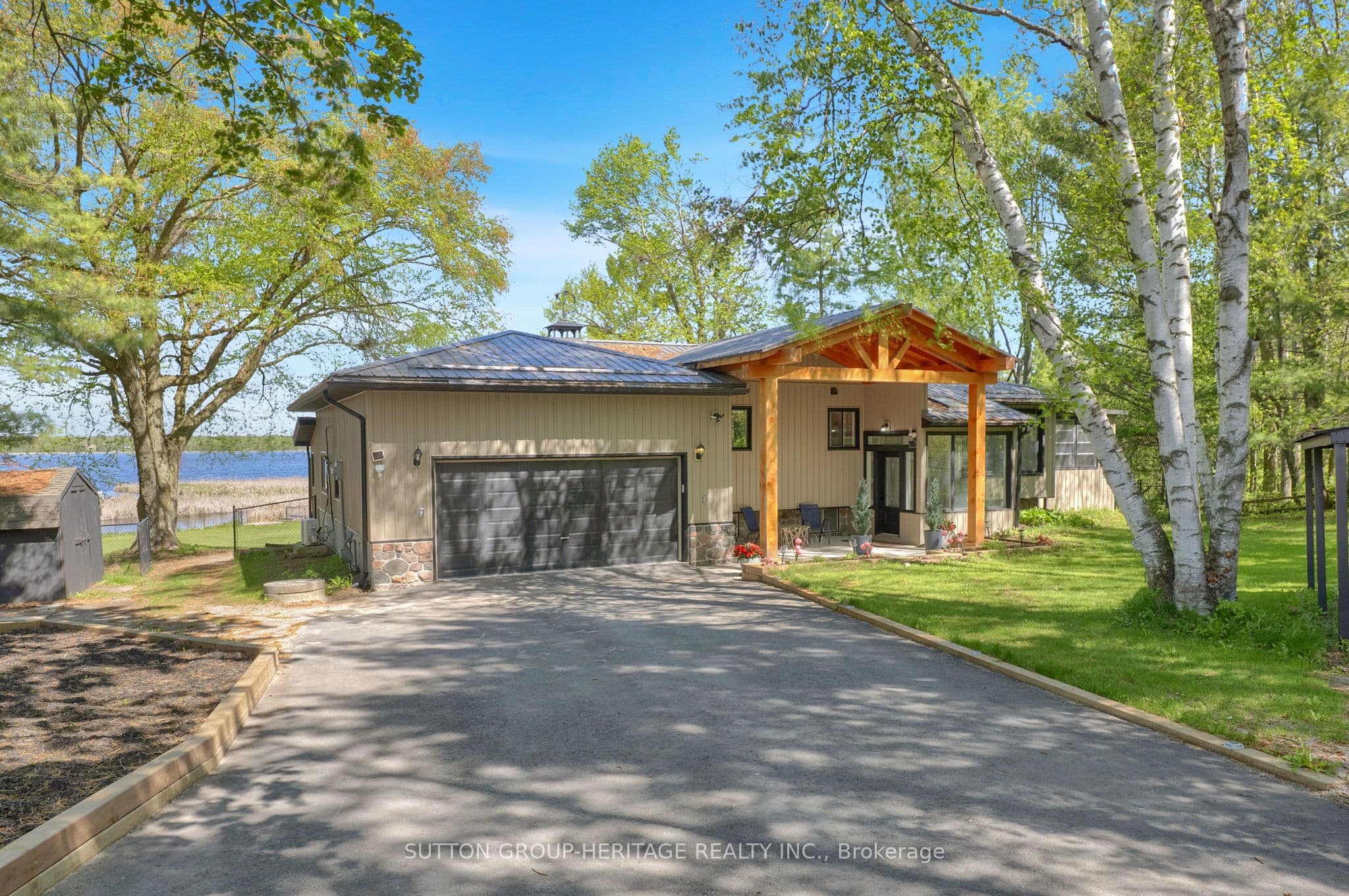 16 Millbrook Ridge Road photo 1