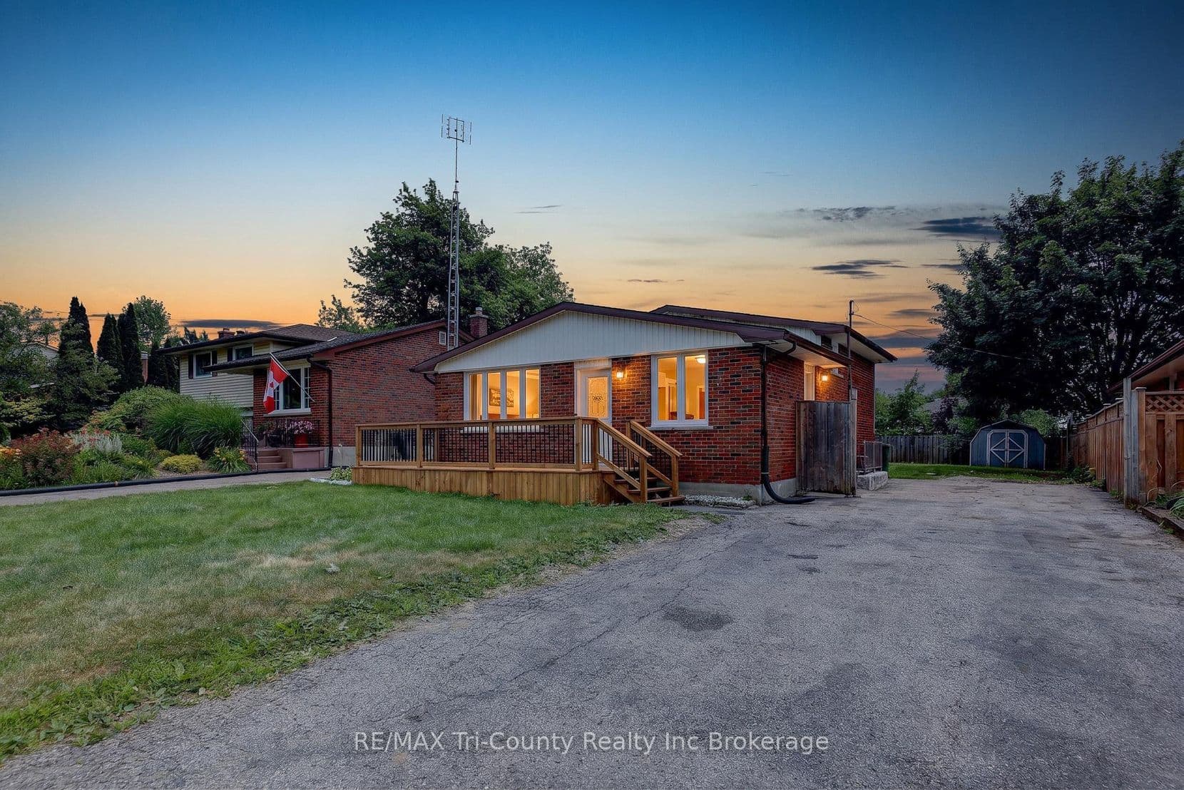 61 Airey Avenue photo 1