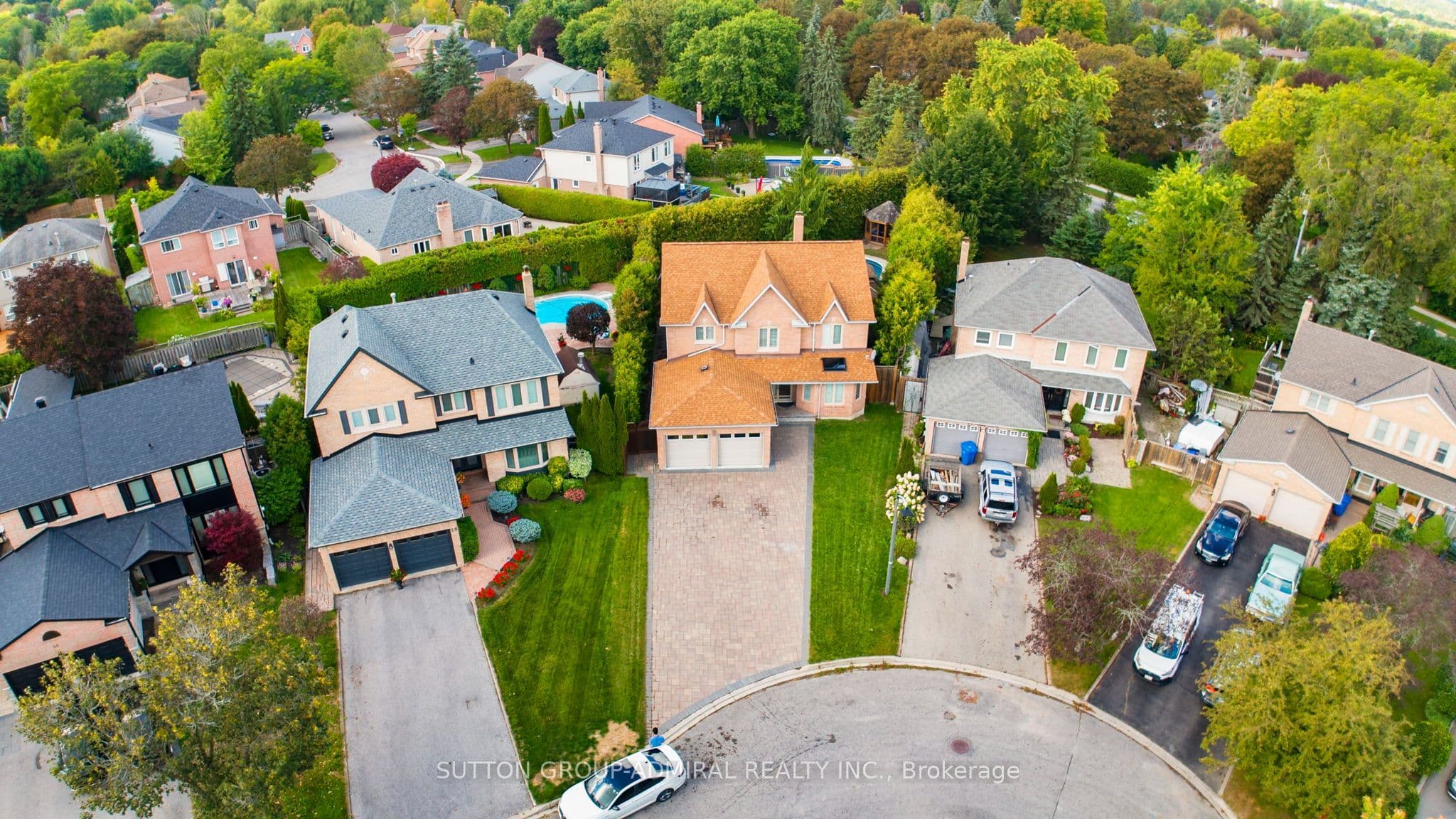 26 Albery Crescent photo 1