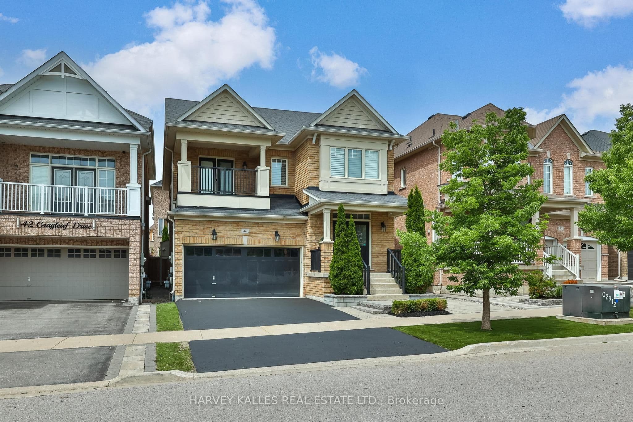 46 Grayleaf Drive photo 1