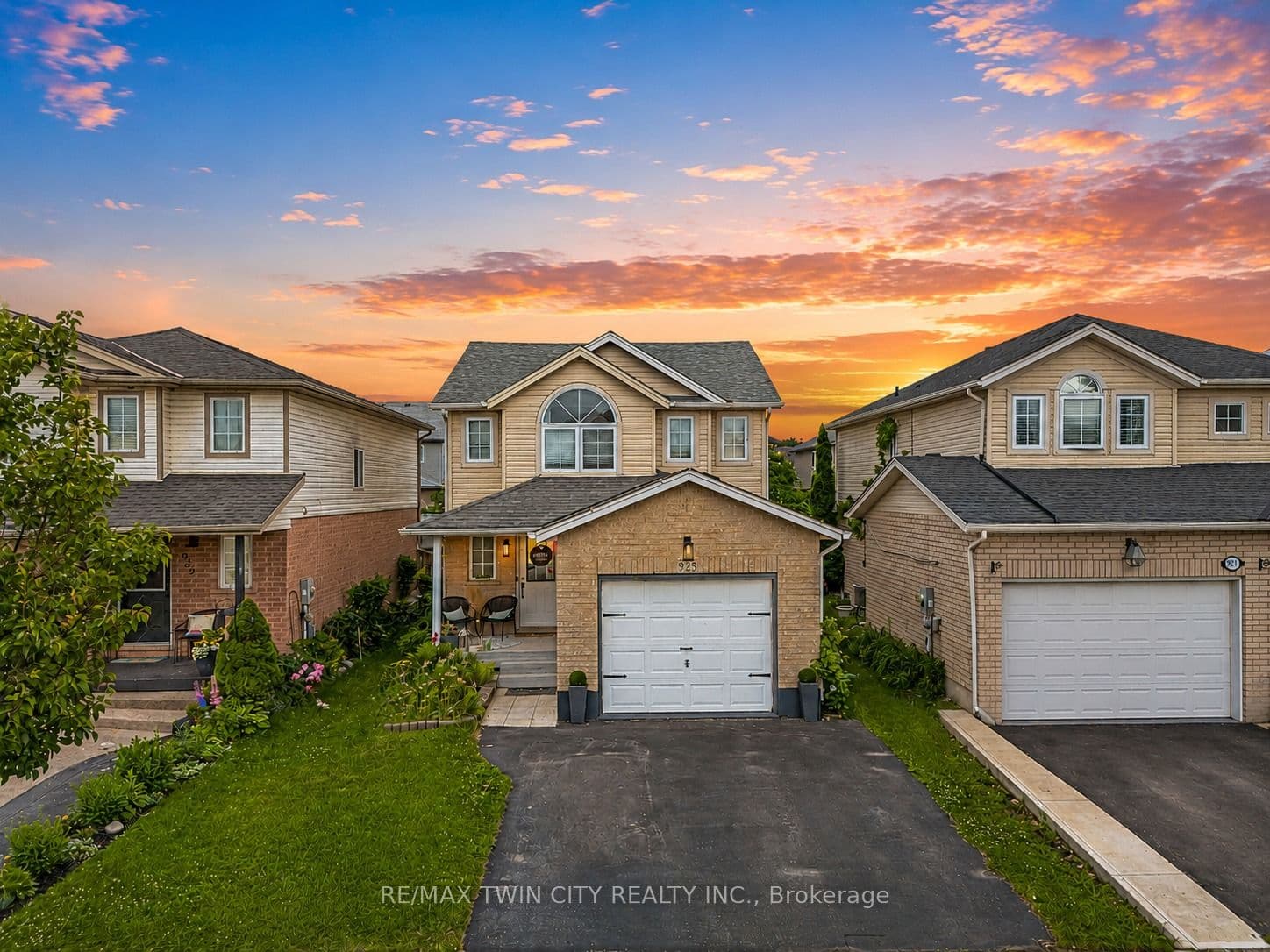 925 Copper Leaf Crescent photo 1