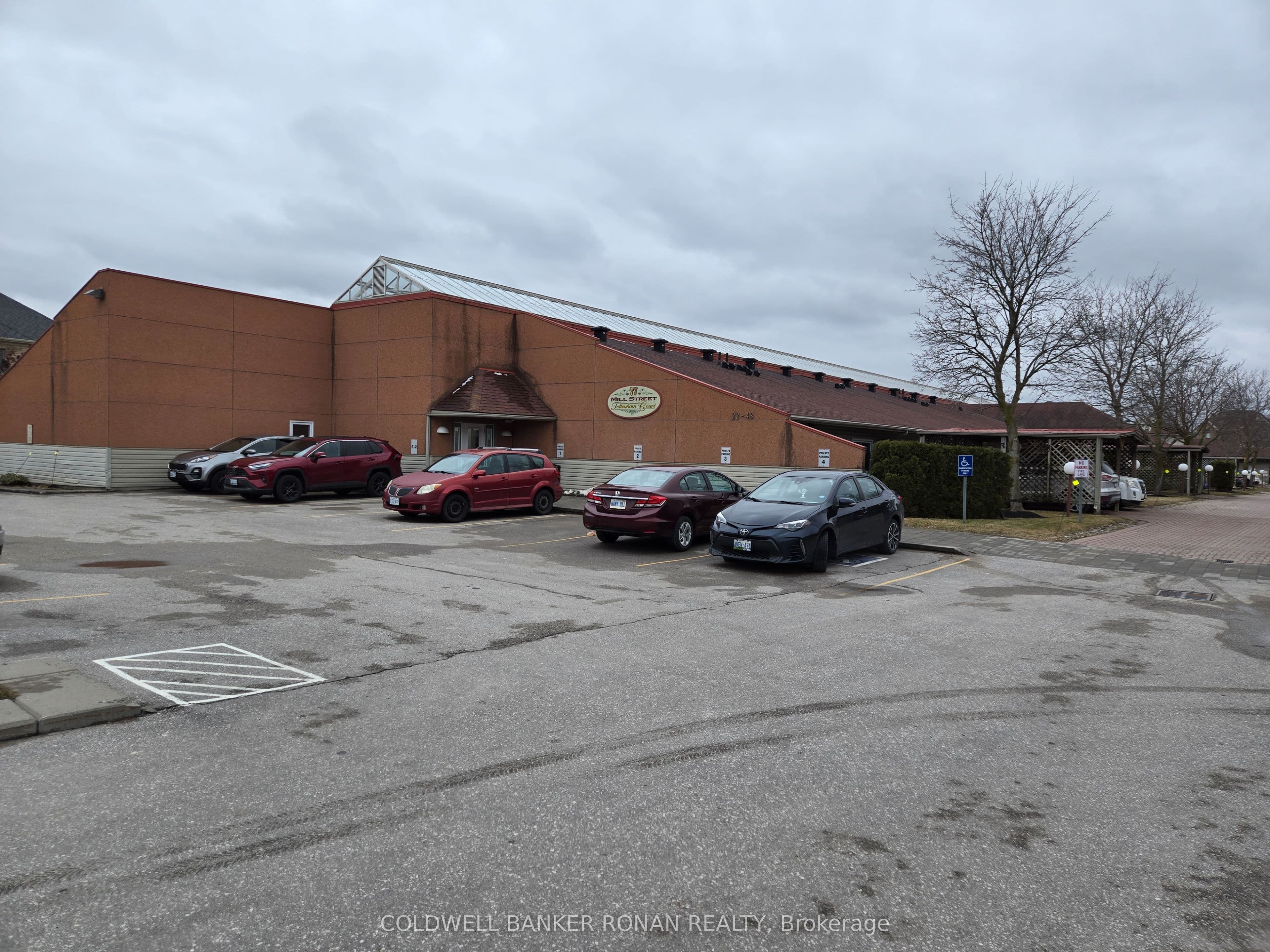 Unit 24 77 Mill Street photo 1