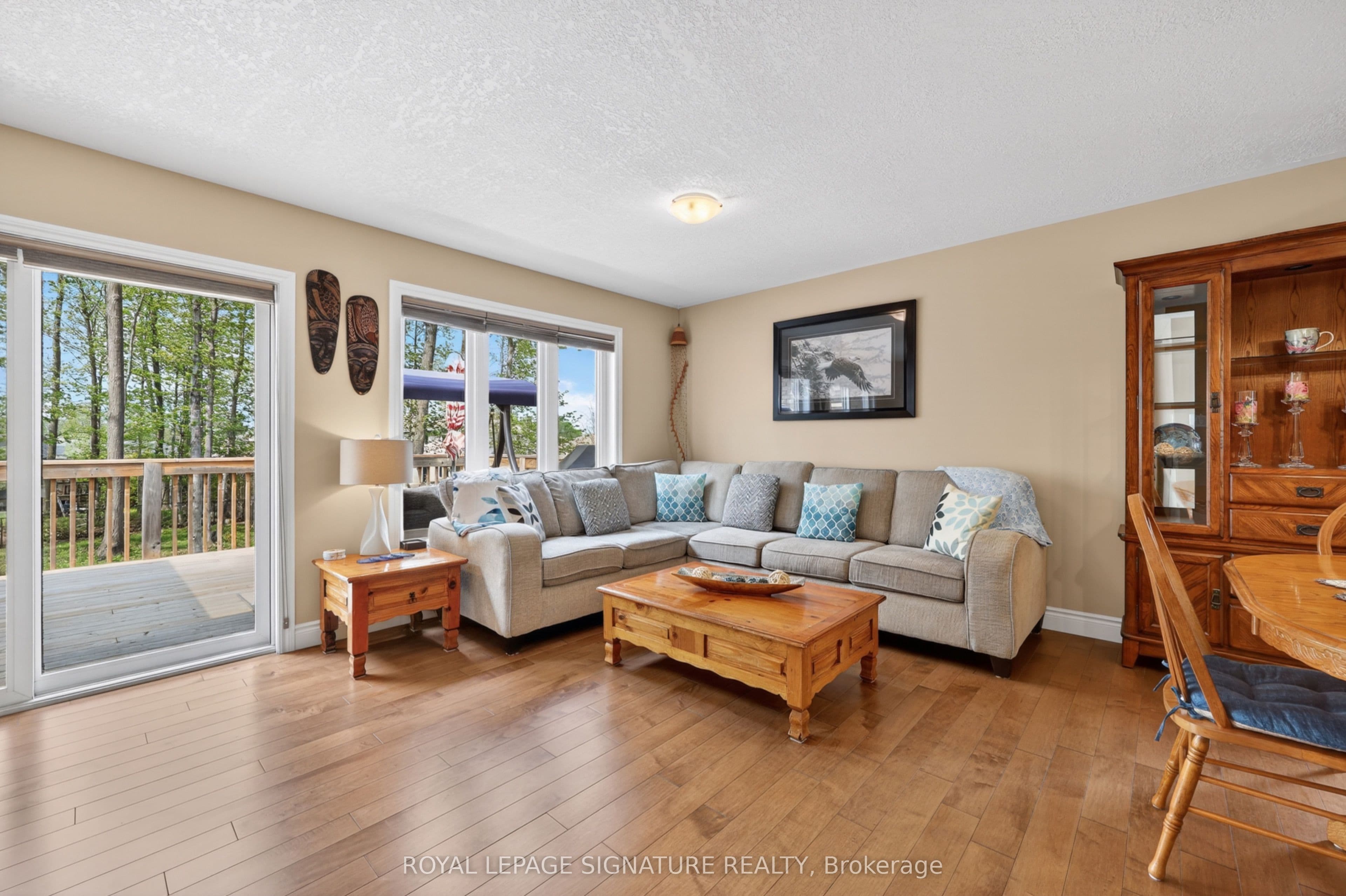 22 Hunter Avenue photo 1