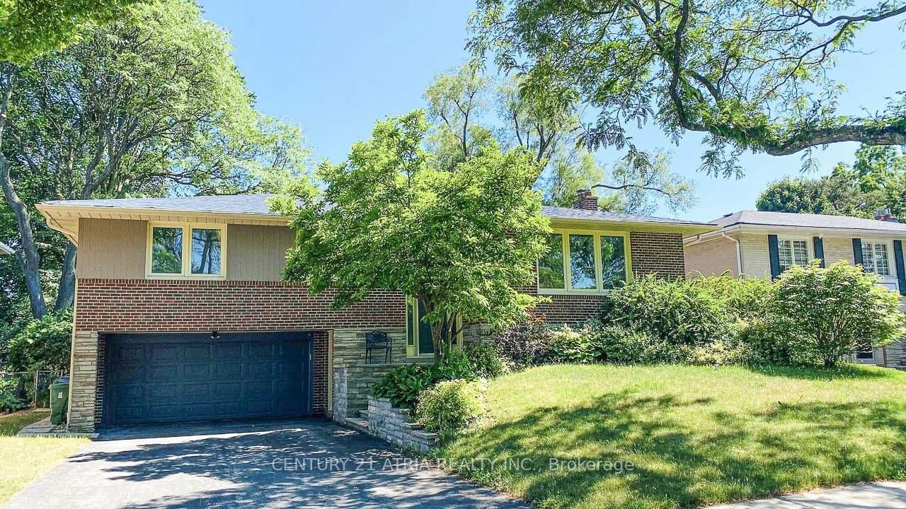 11 Danville Drive photo 1