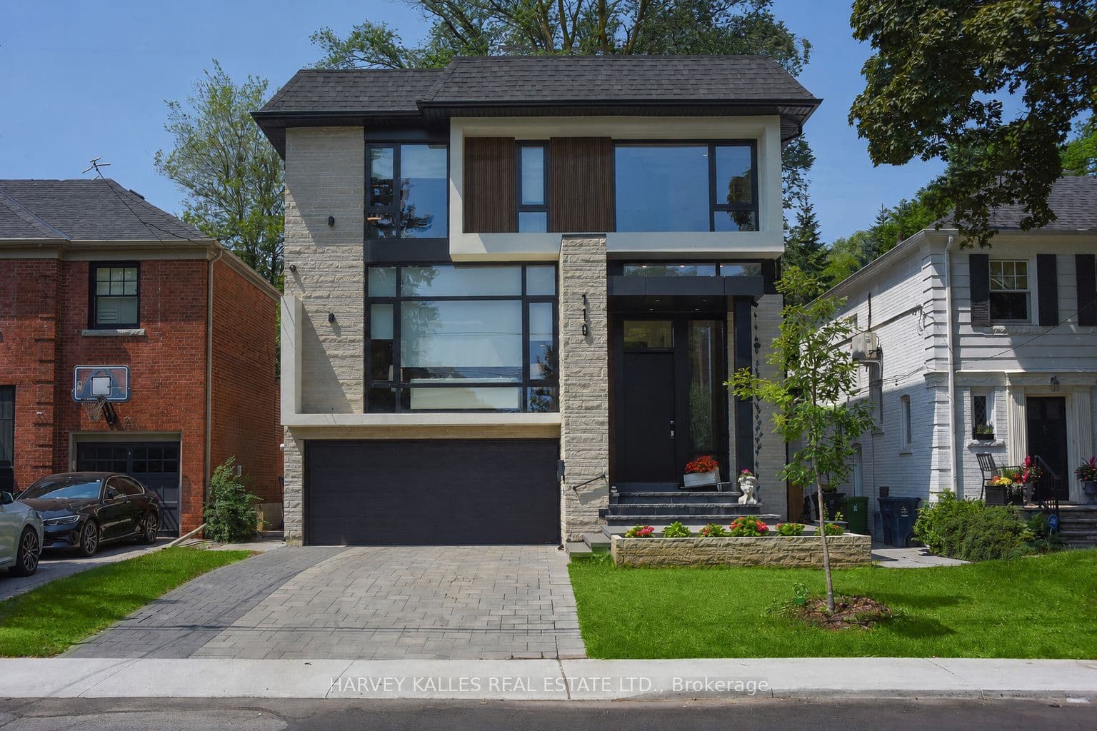 110 Mona Drive photo 1