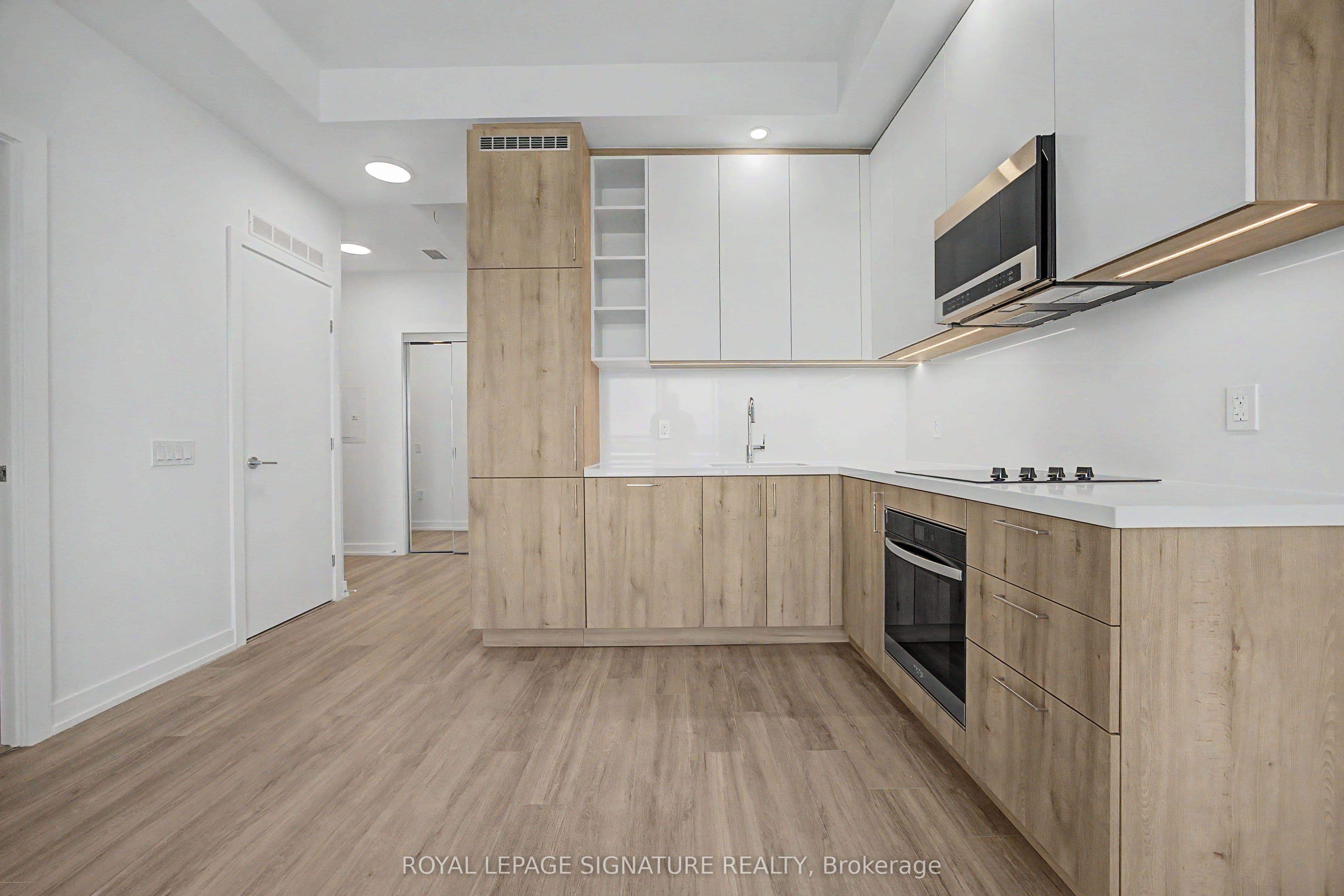 Unit 301 21 Meadowvale Road photo 1