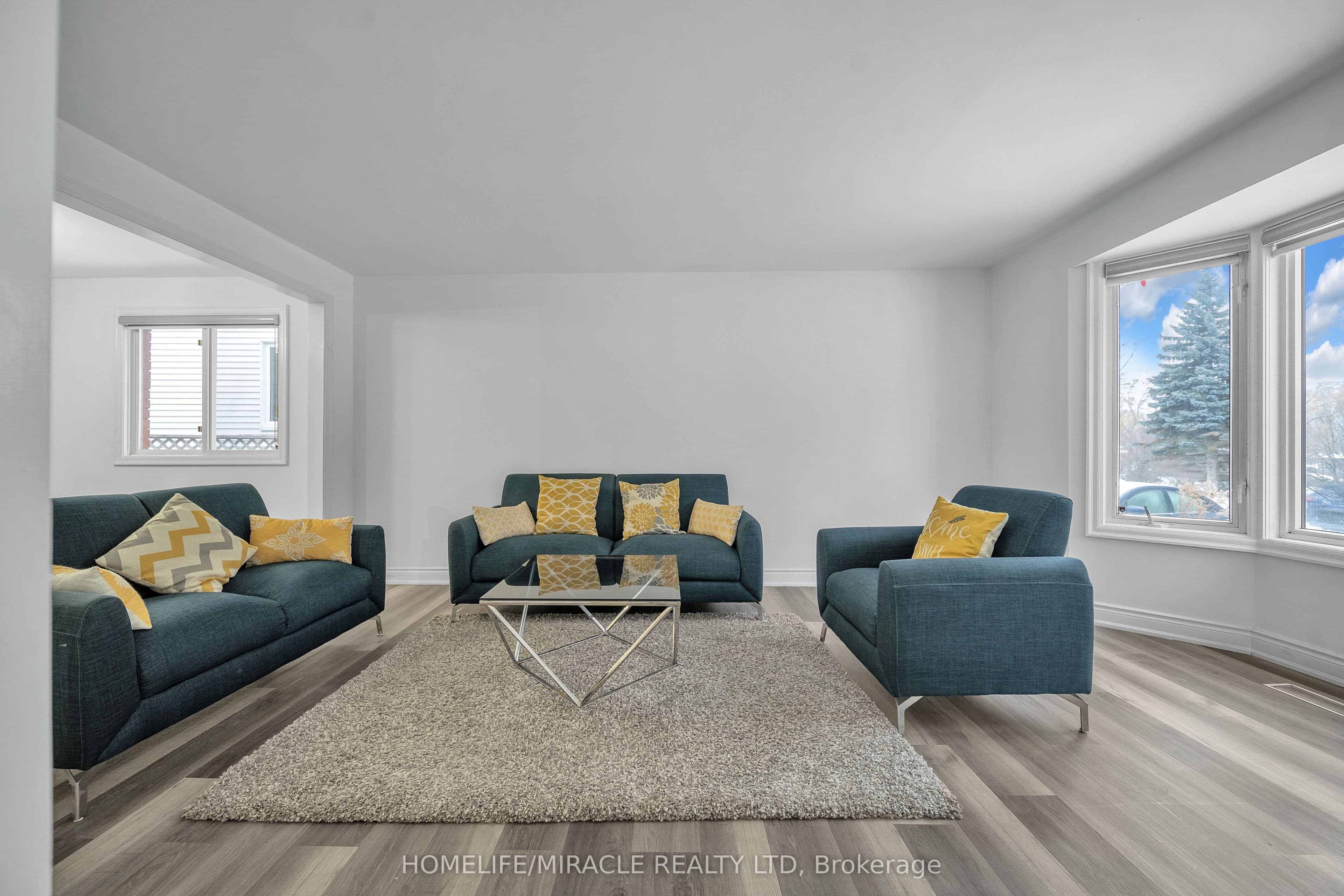 261 Country Hill Drive photo 1