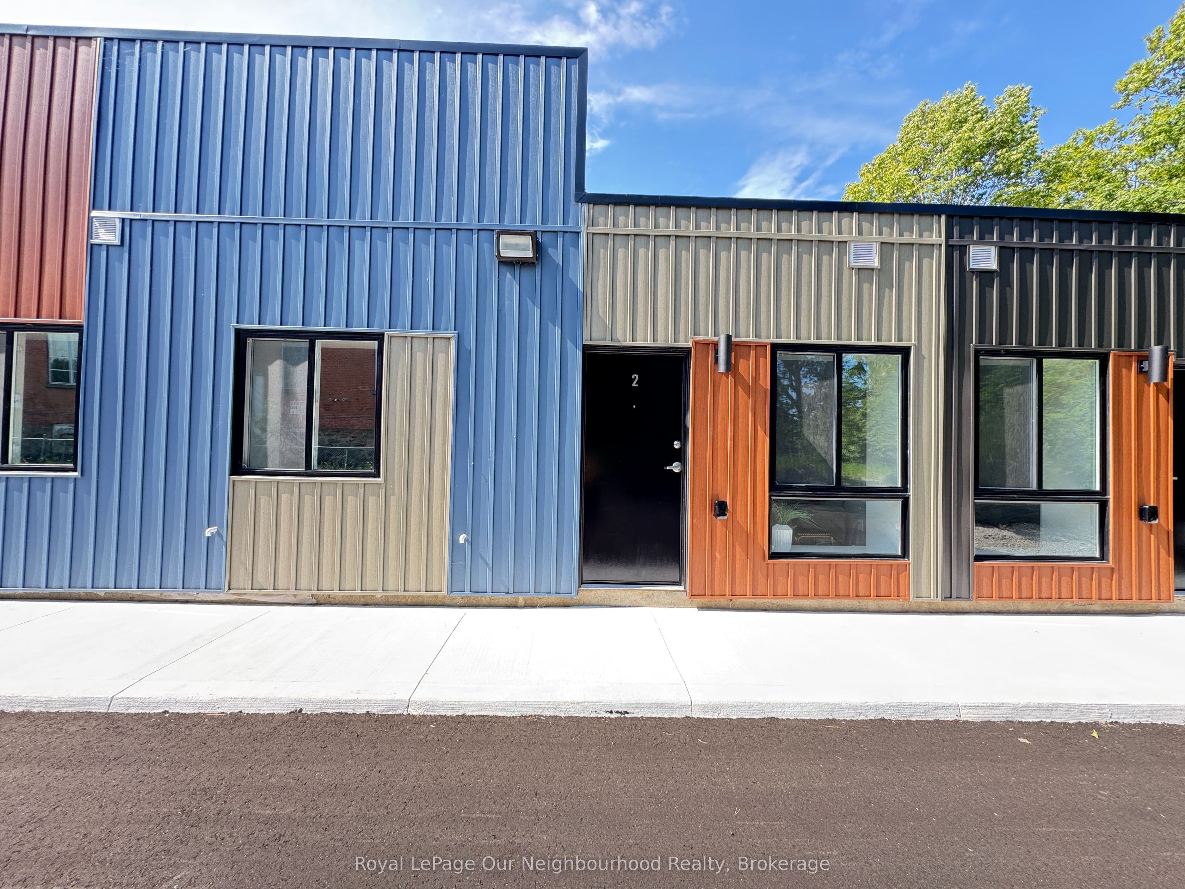 Unit 11 199 Pine Street photo 1