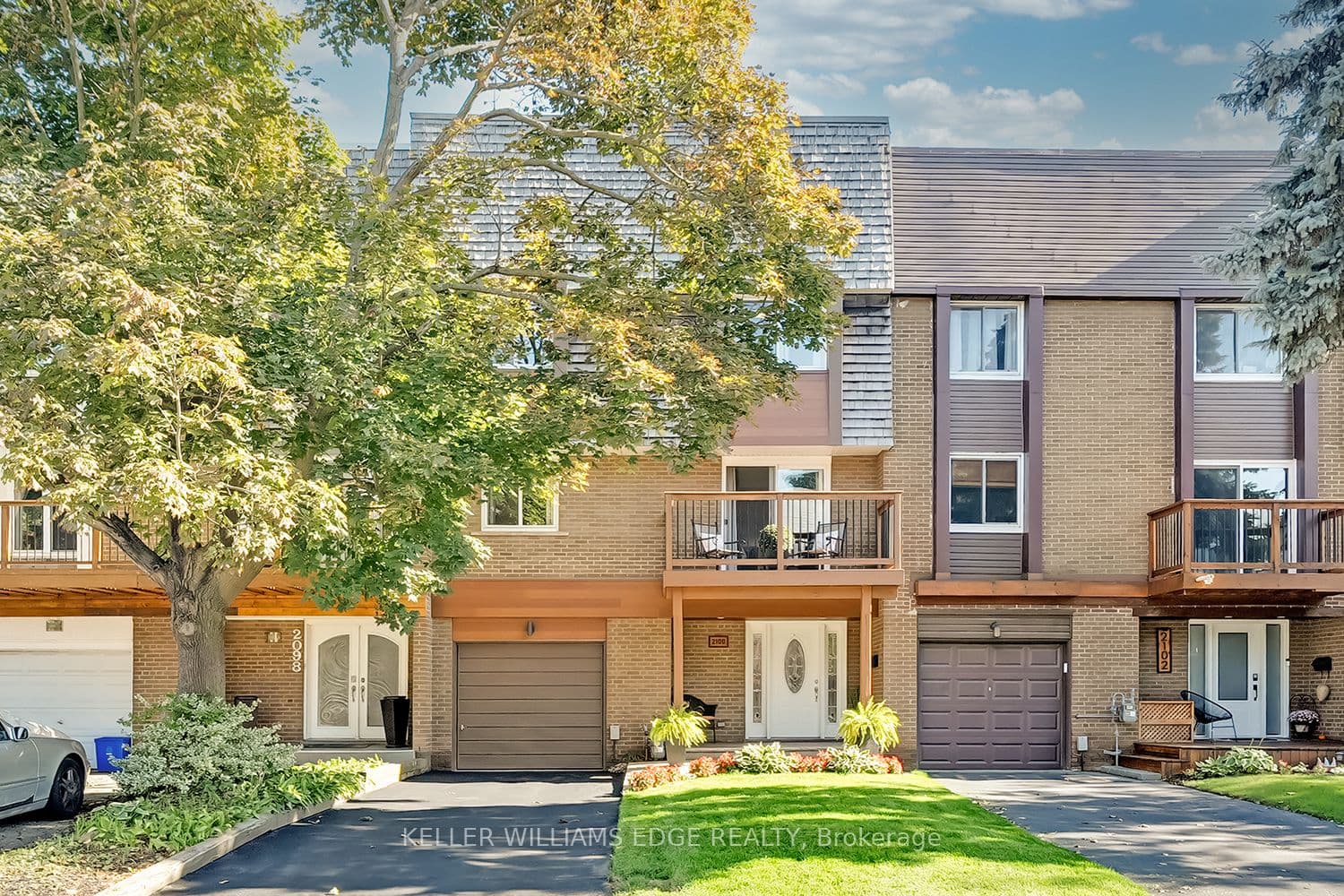2100 Worthington Drive photo 1