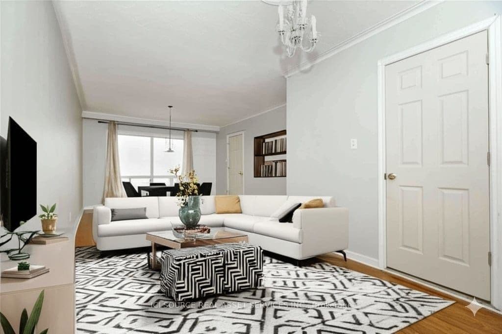 Unit Main Fl 117 Firgrove Crescent photo 1