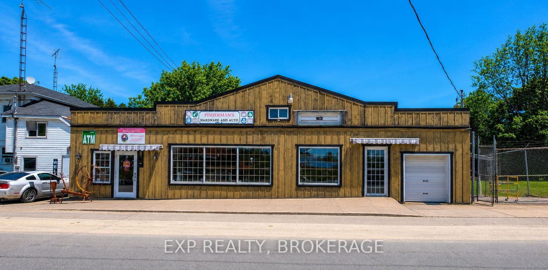 139 Main Street photo 1