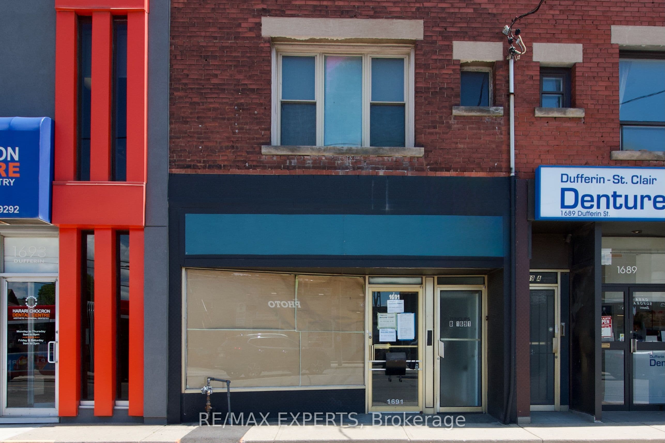 Unit 201 1691 Dufferin Street photo 1