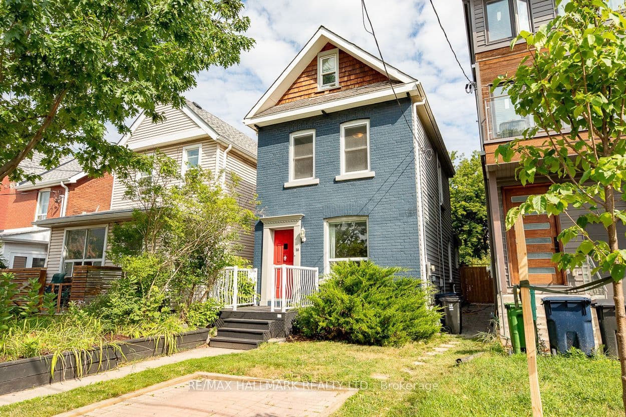 38 Boultbee Avenue photo 1