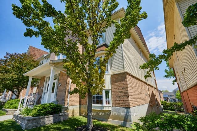 Unit 3 92 Petra Way photo 1