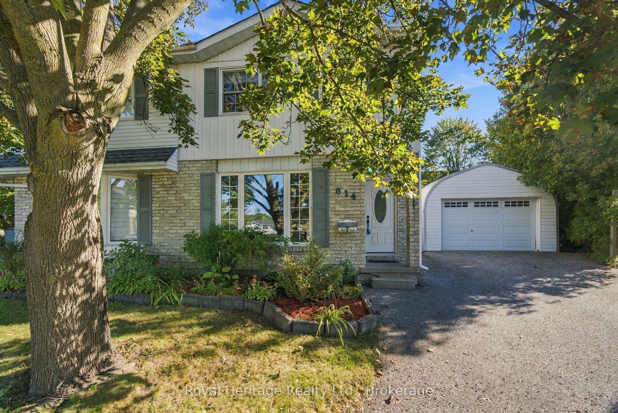 814 Cavan Court photo 1