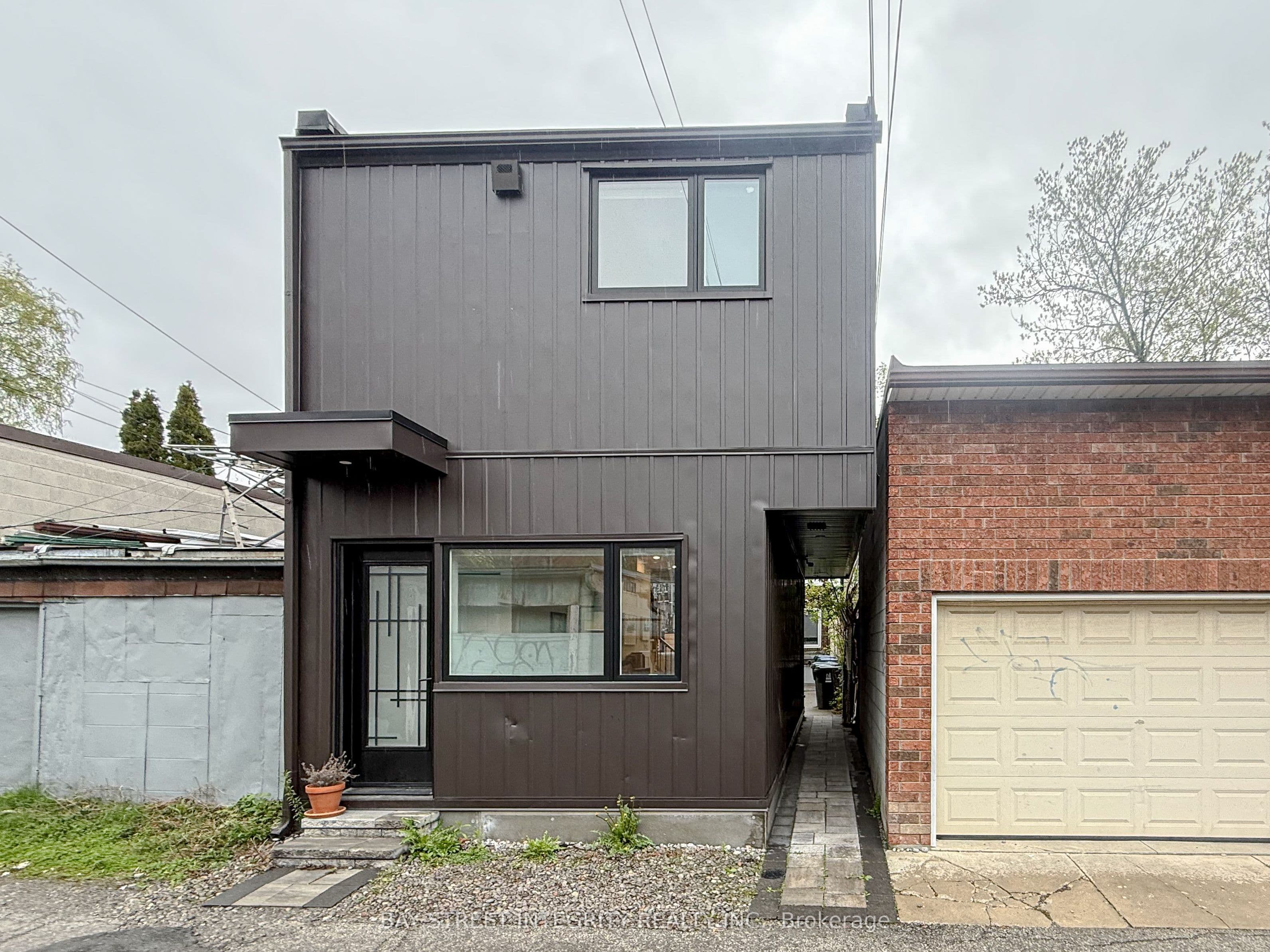 Unit Laneway 598 Crawford Street photo 1