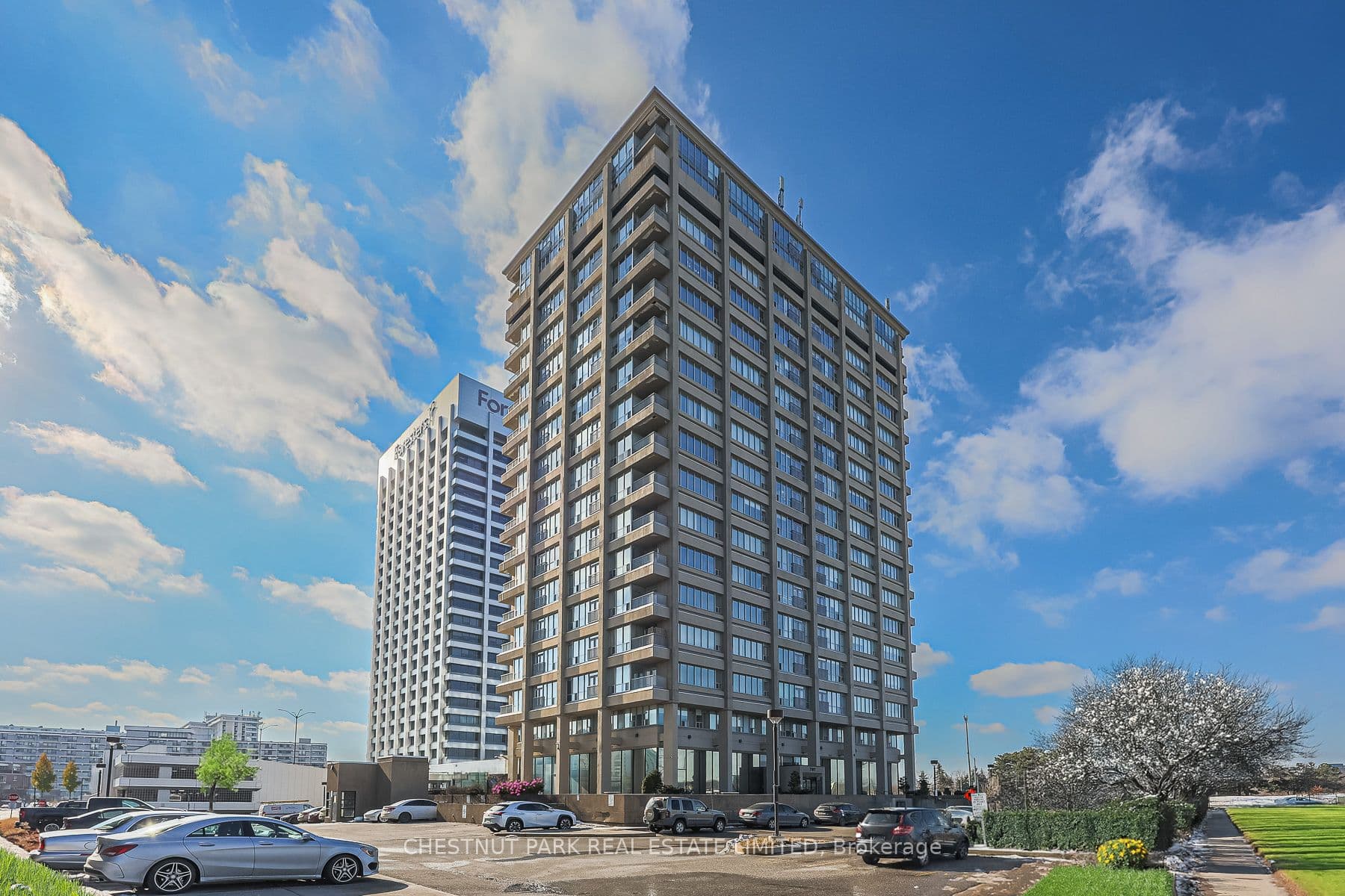Unit 808 797 Don Mills Road photo 1