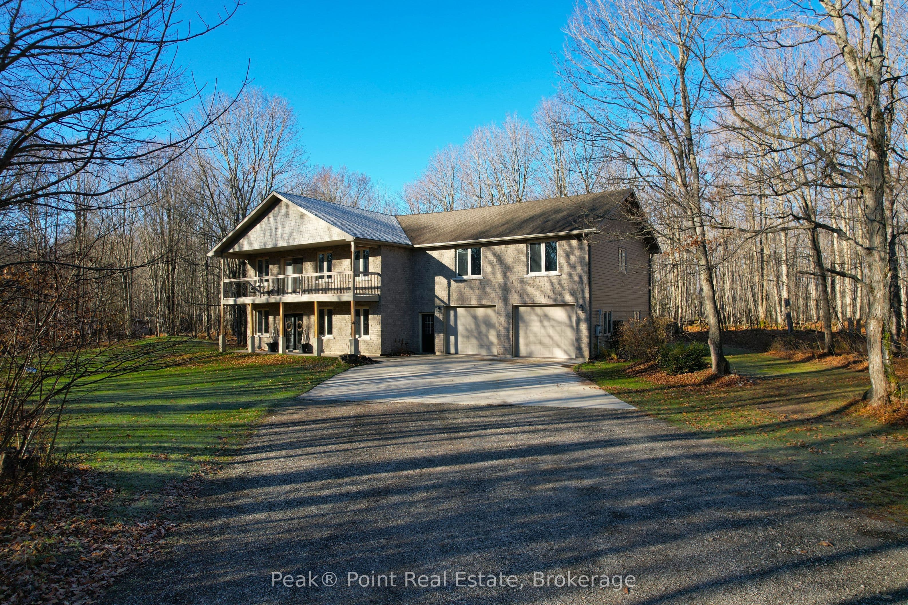 179530 GREY 17 Road photo 1