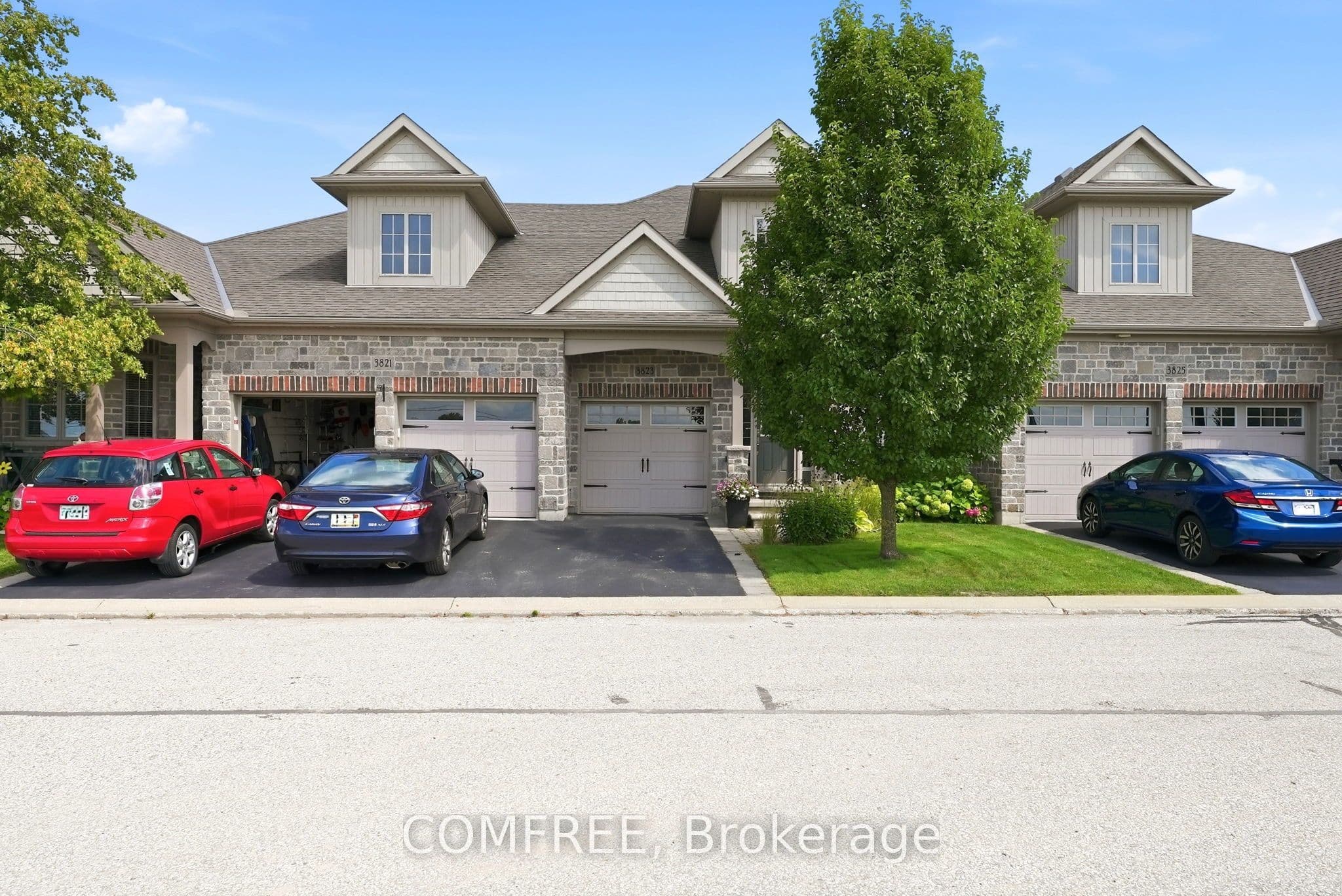 Unit 14 3823 Turnberry Lane photo 1