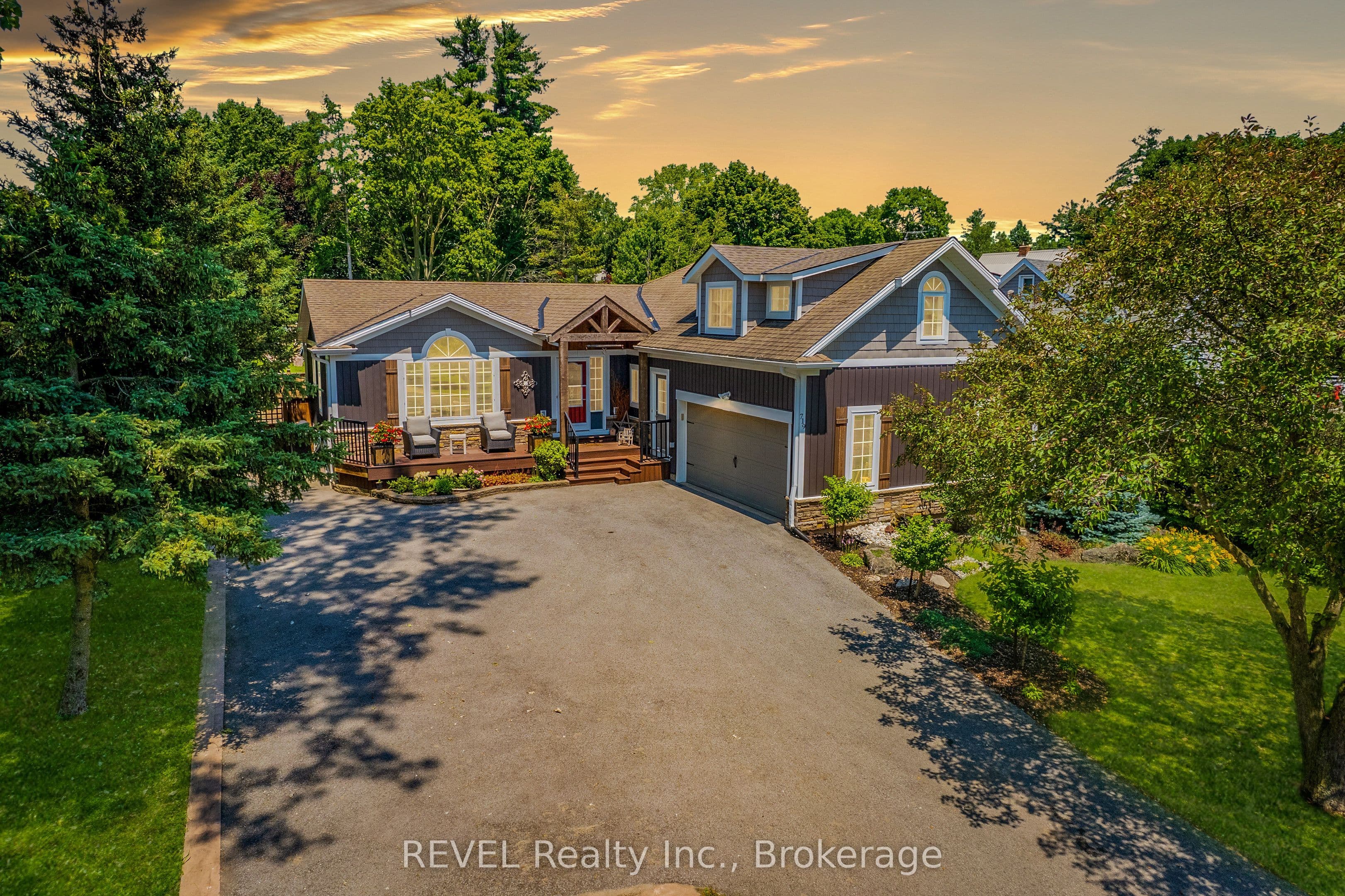 719 Welland Road photo 1