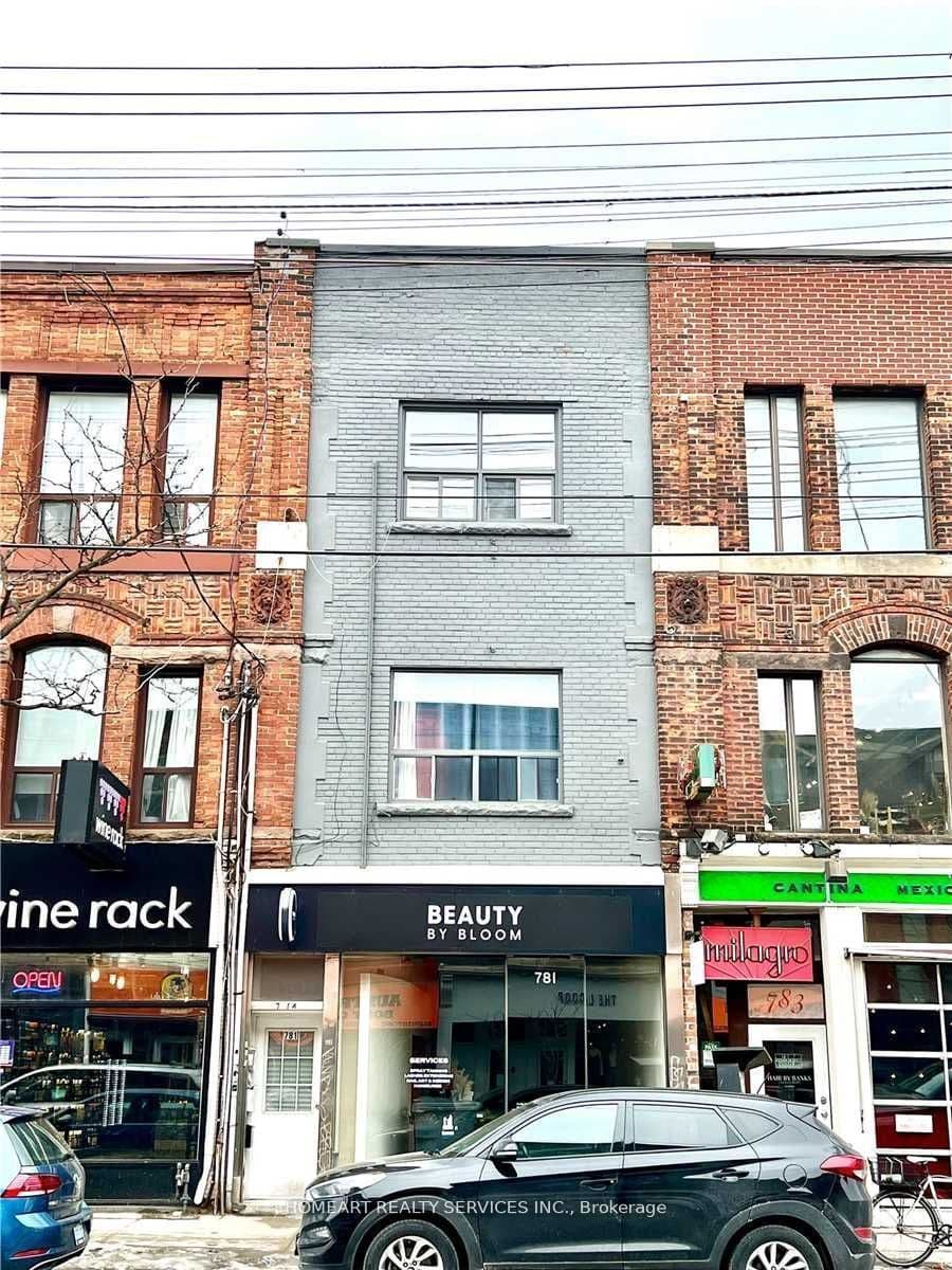 781 Queen Street photo 1