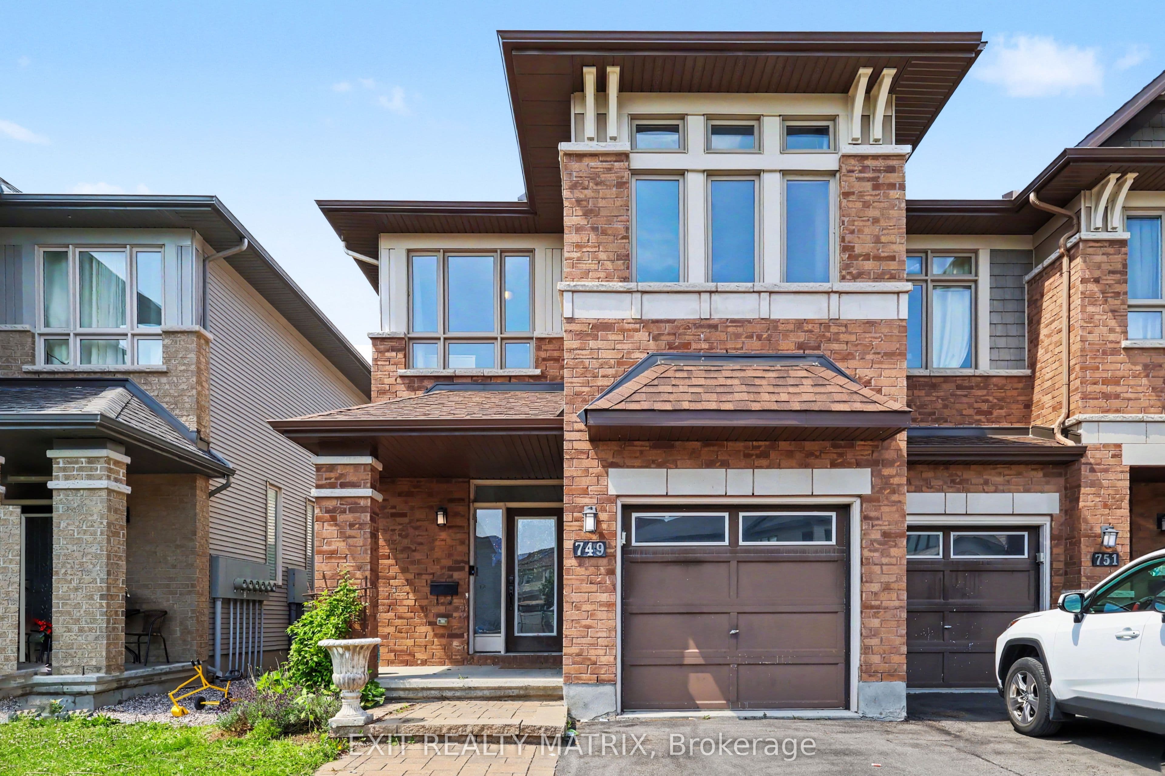 749 Morningstar Way photo 1