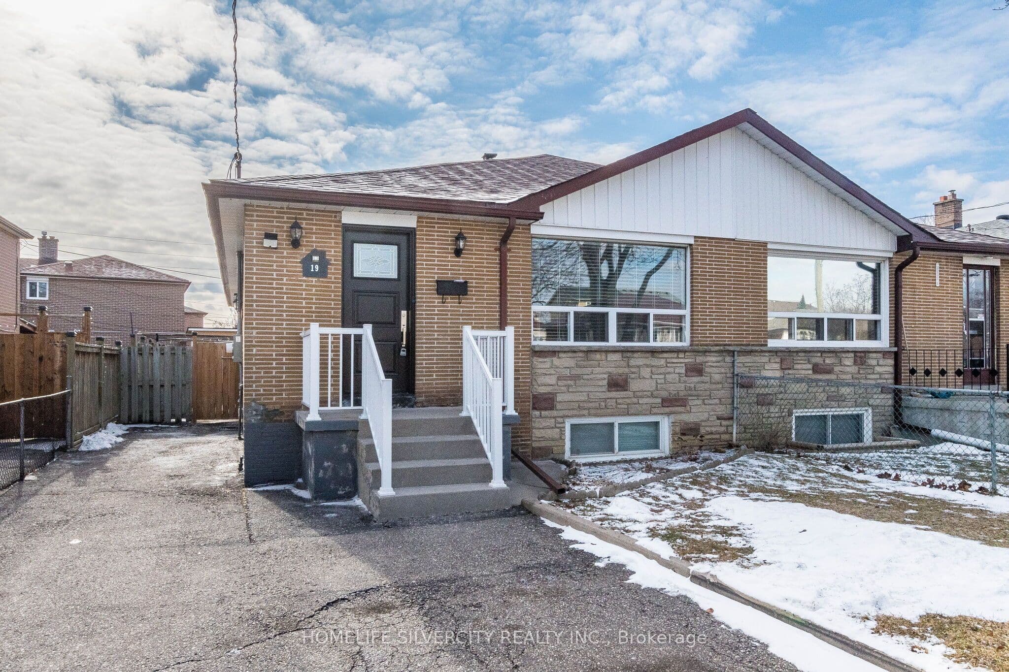19 Garfield Crescent photo 1