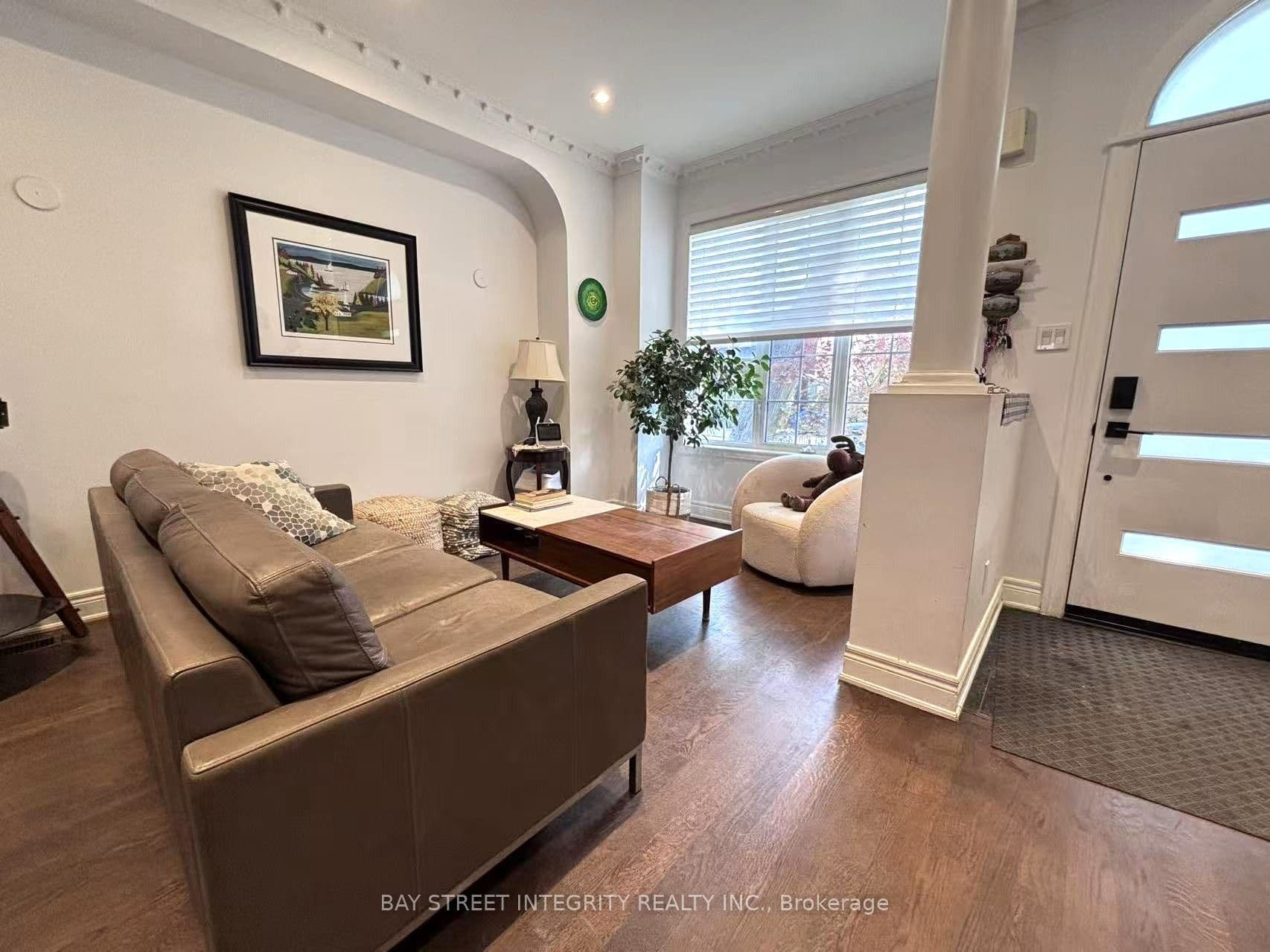 UPPER 162 Claremont Street photo 1