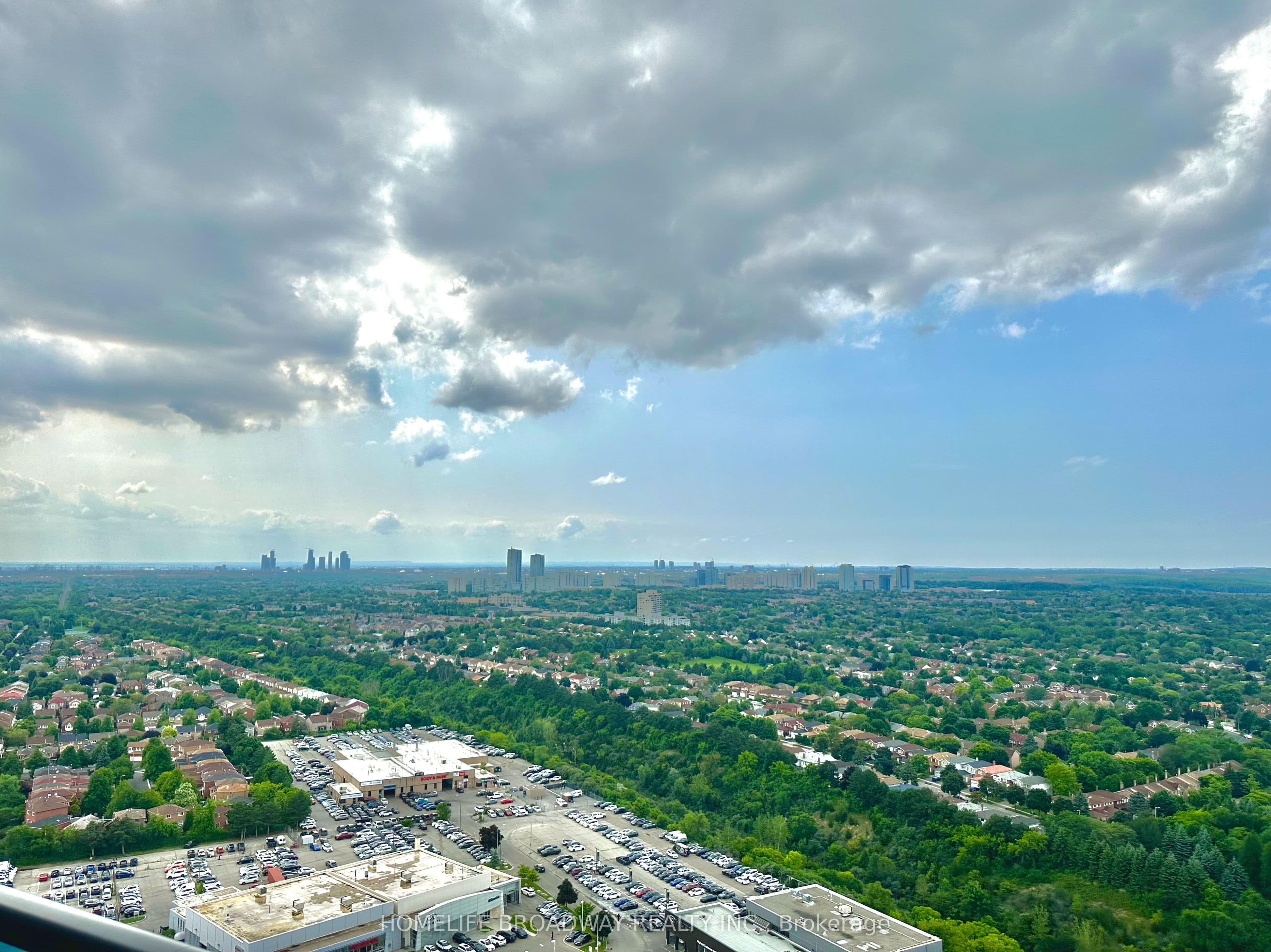 Unit 2833 7161 Yonge Street photo 1
