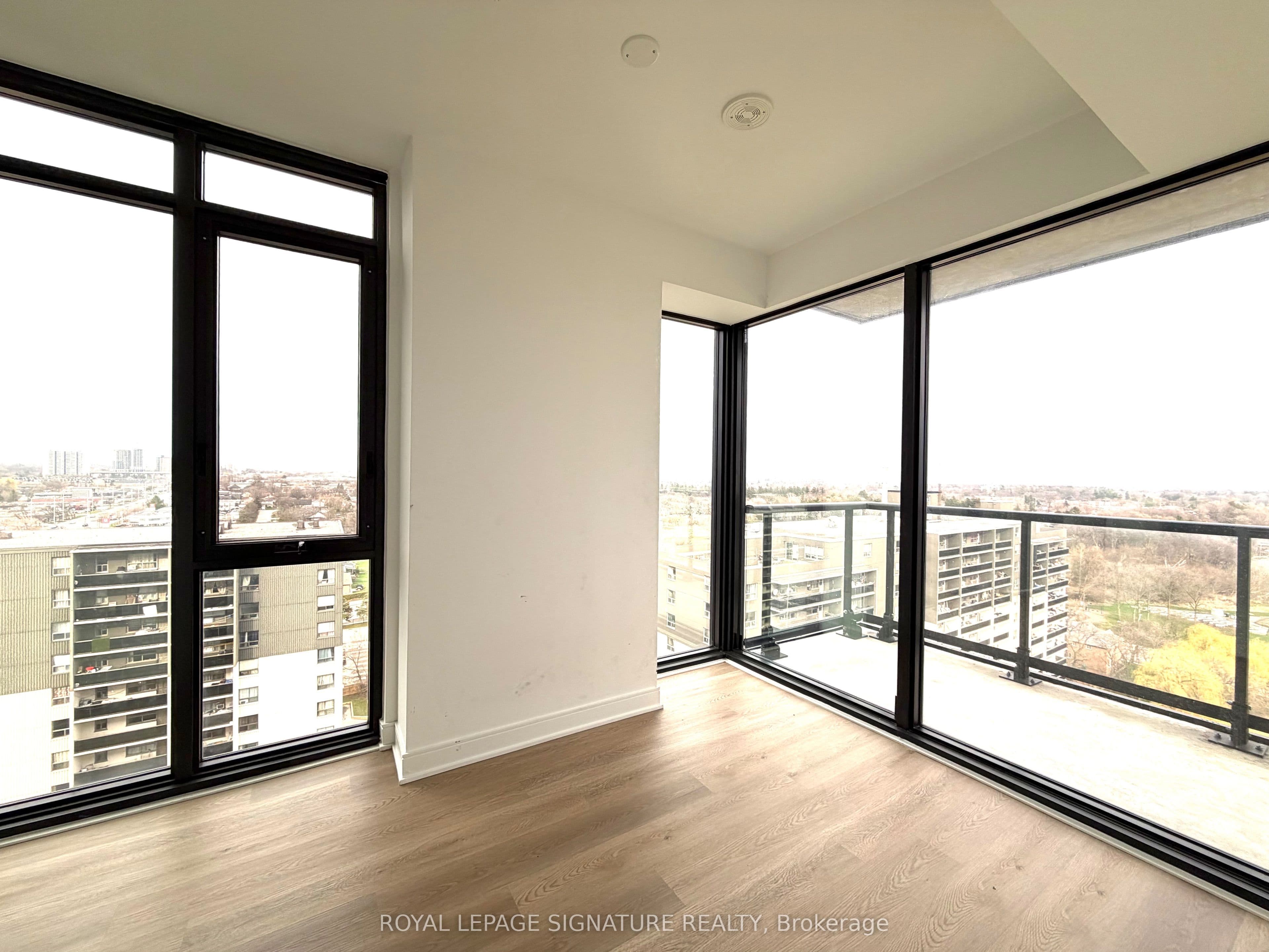 Unit 1314 86 Dundas Street photo 1