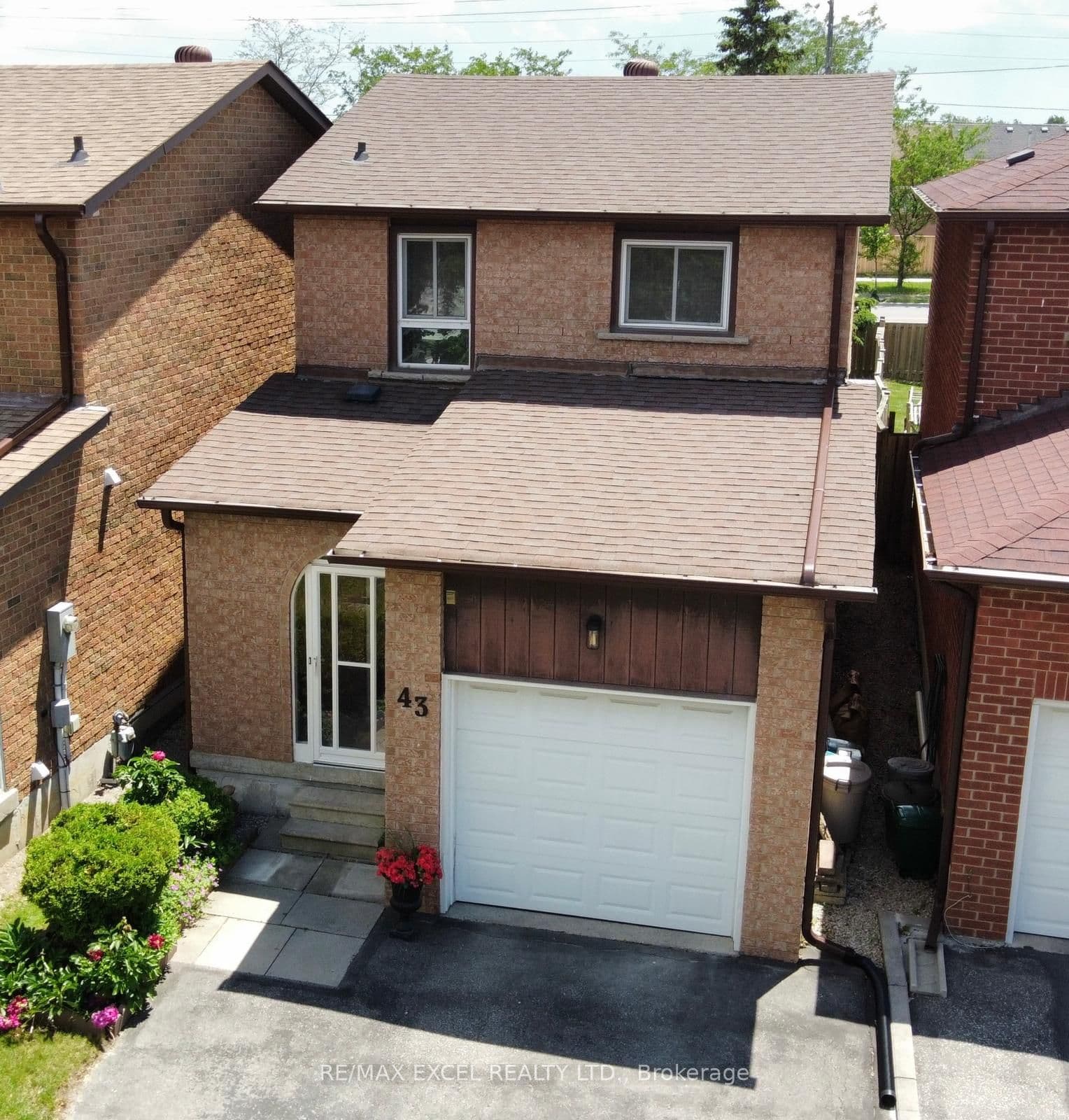 43 Duxford Crescent photo 1