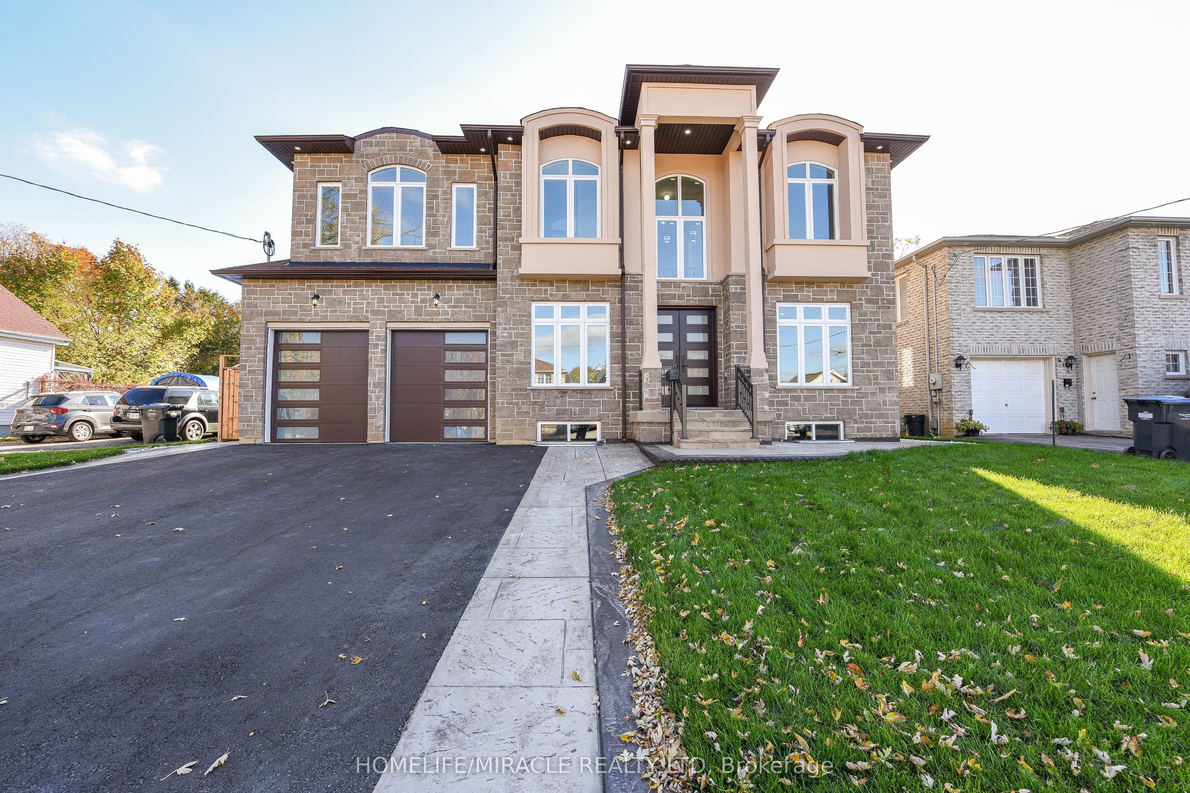 11 Hillcrest Avenue photo 1