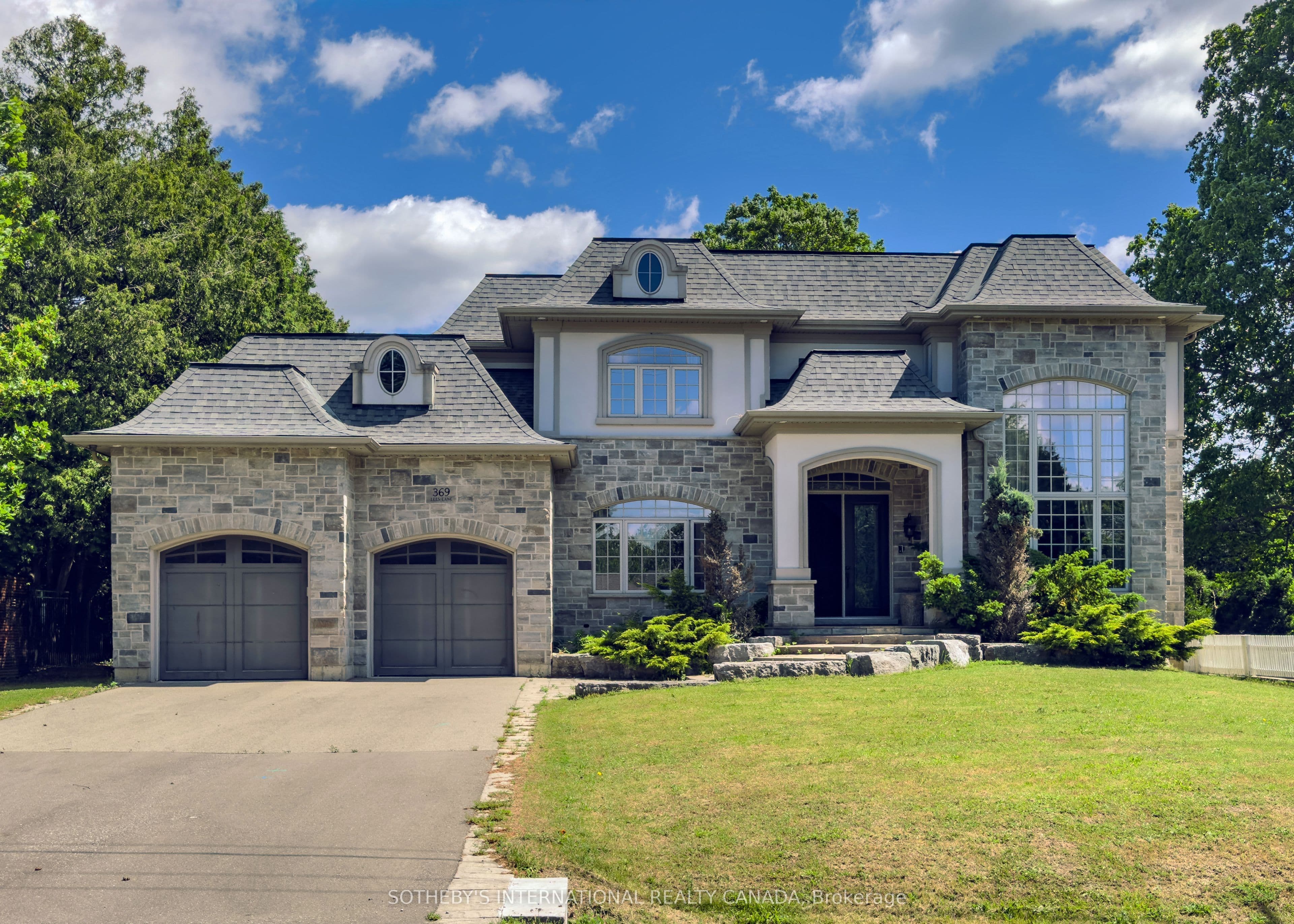 369 Lees Lane photo 1