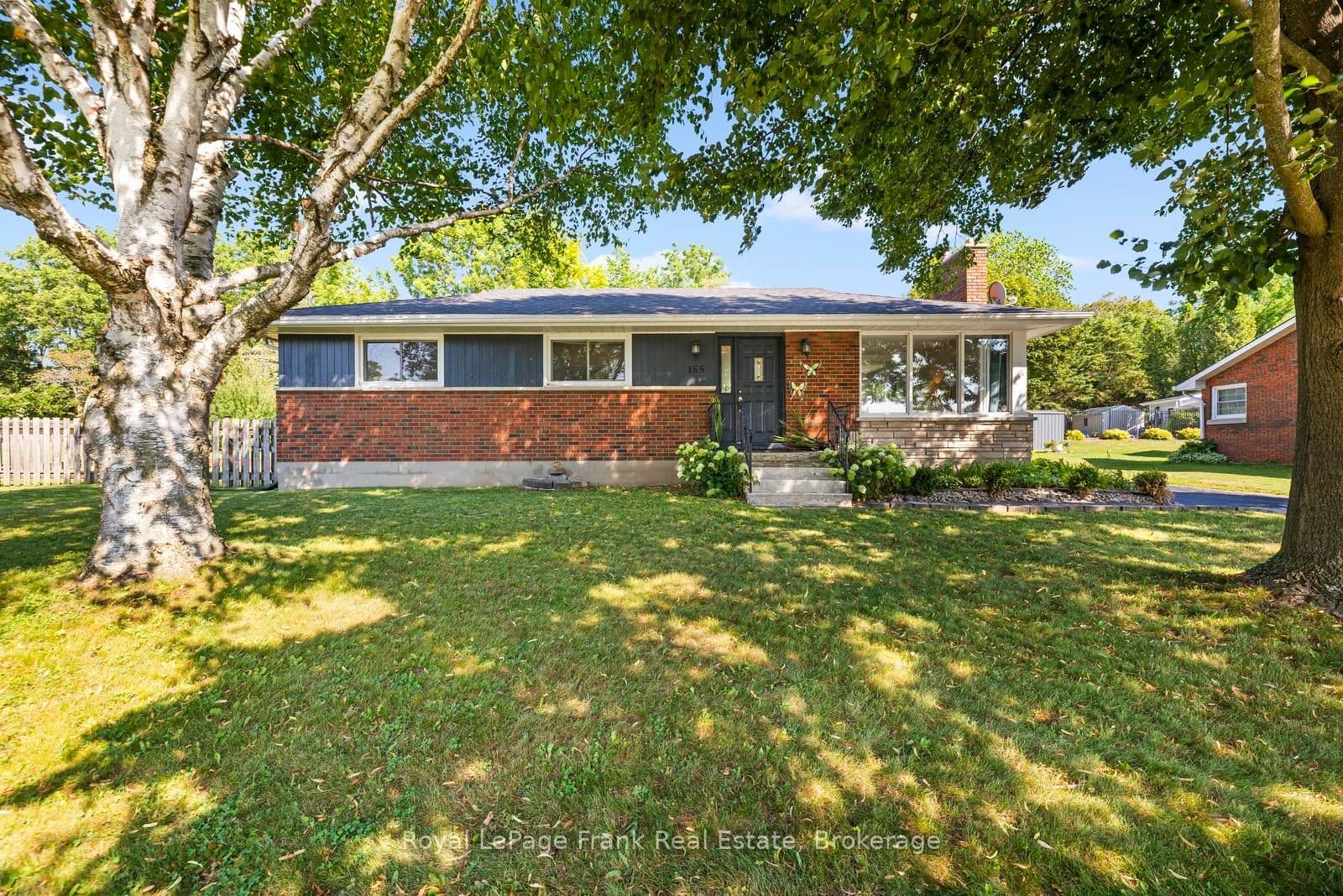 155 Cromwell Street photo 1