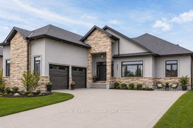 941 Longworth Road photo 1