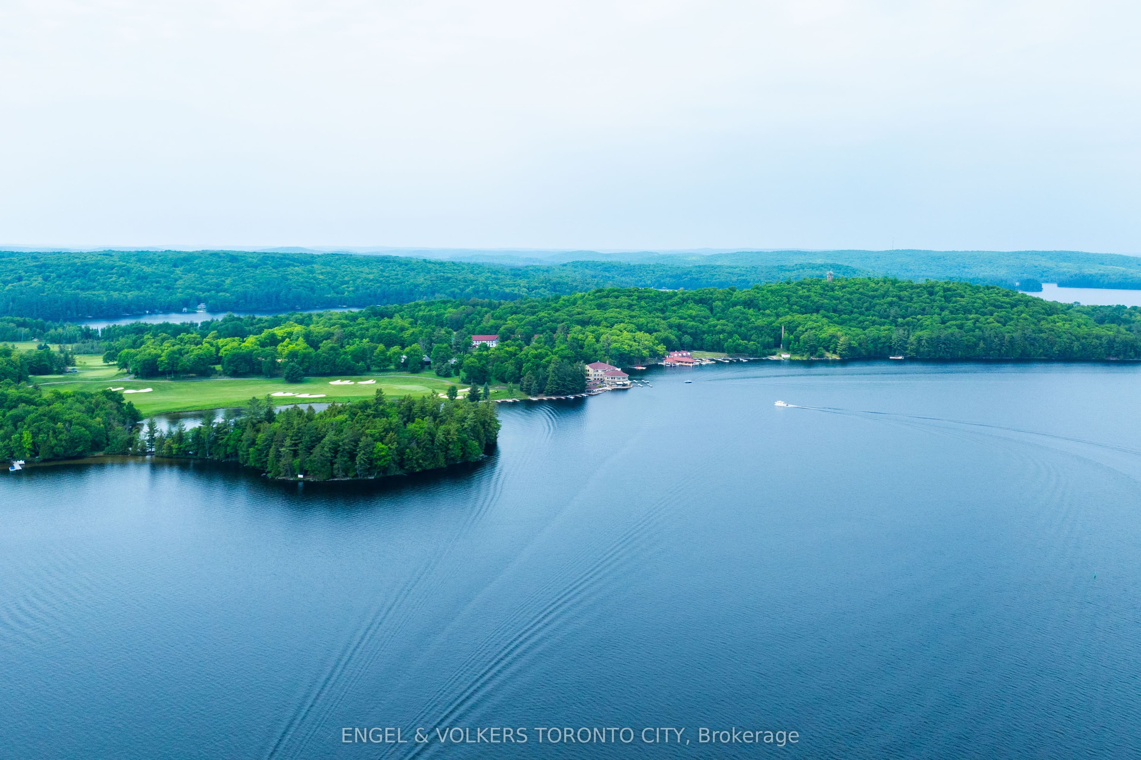 Unit 118 12 Bigwin Island photo 1