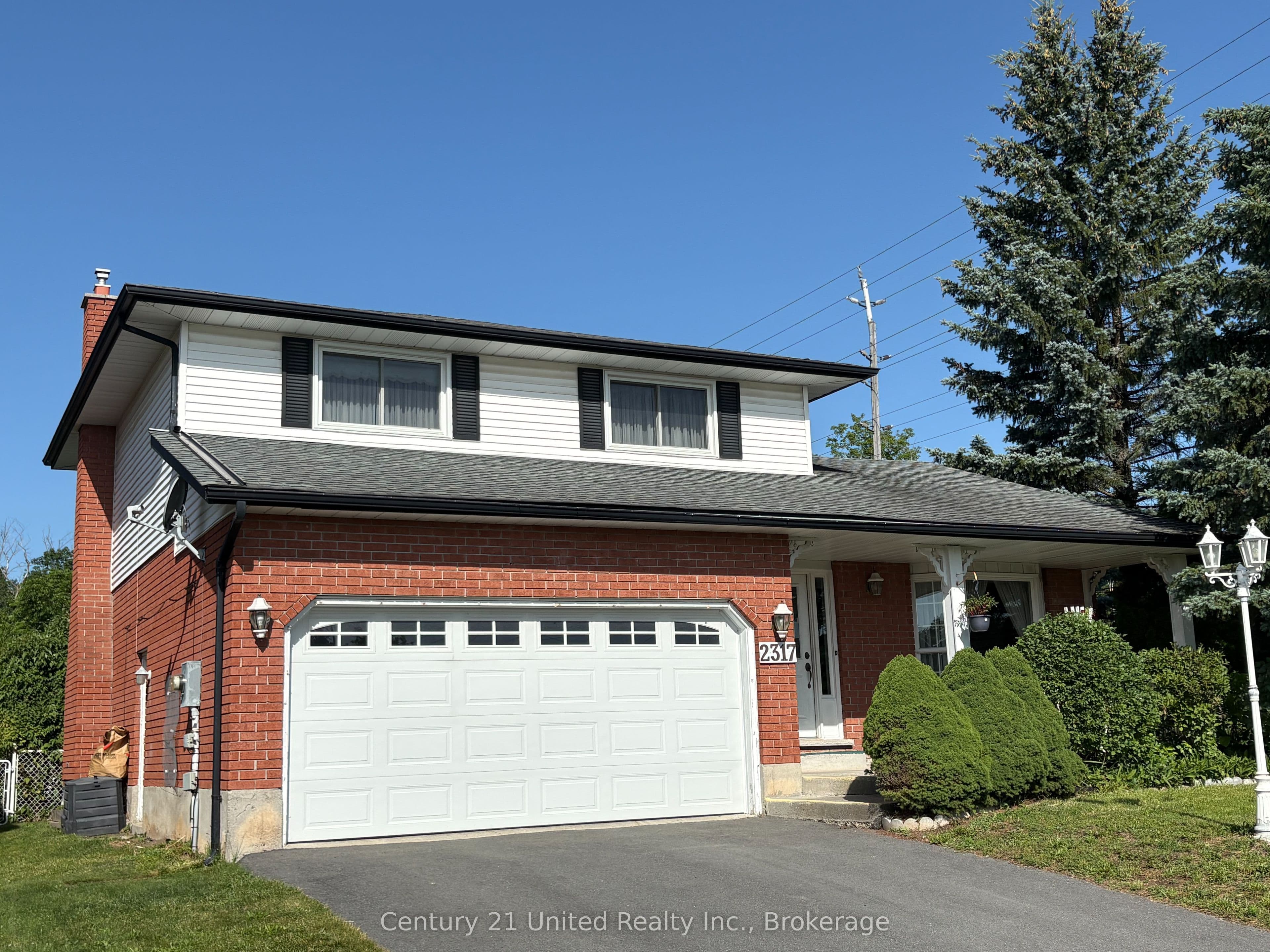 2317 Woodglade Boulevard photo 1