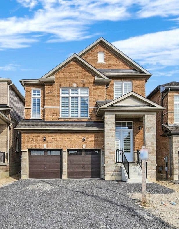 99 York Drive photo 1
