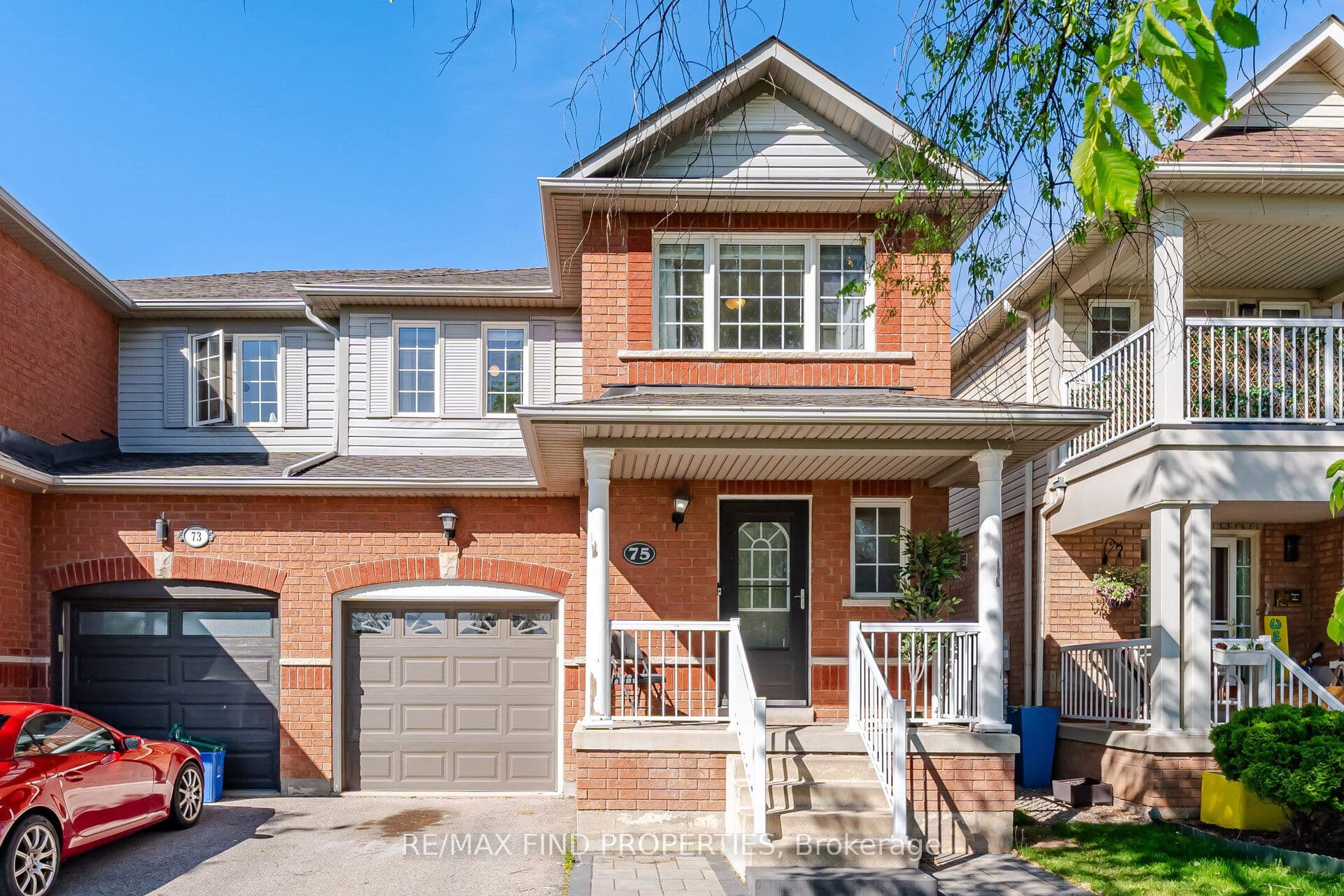 75 Harris Boulevard photo 1