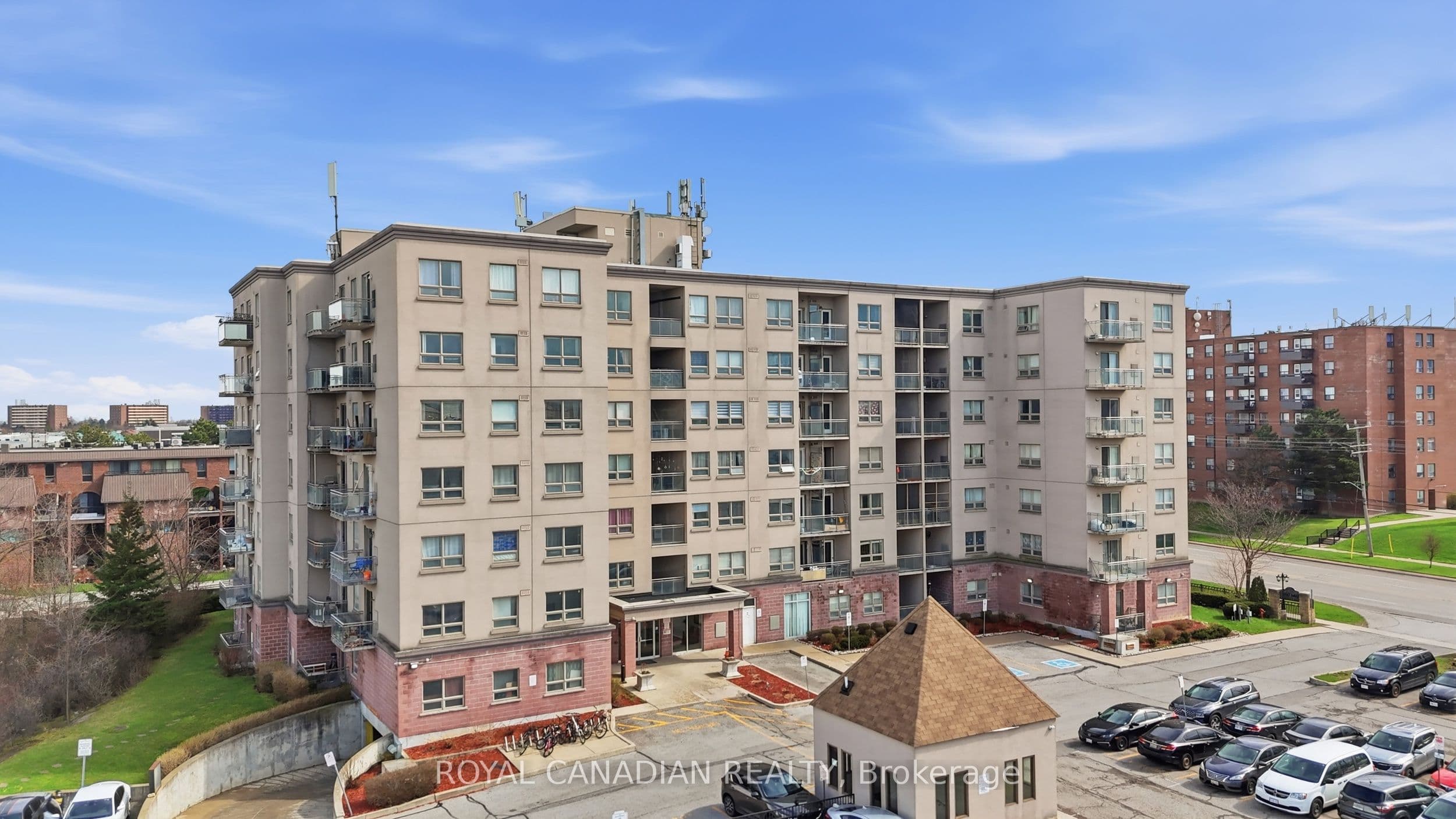 Unit 619 7405 Goreway Drive photo 1