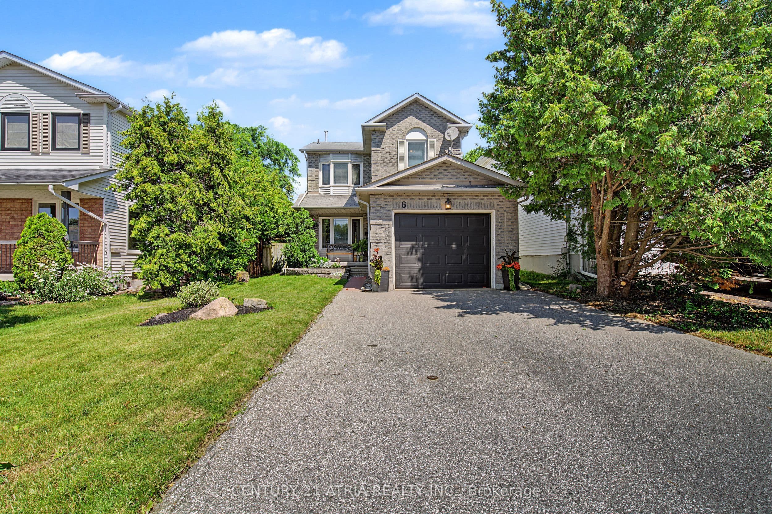 6 Burnham Boulevard photo 1