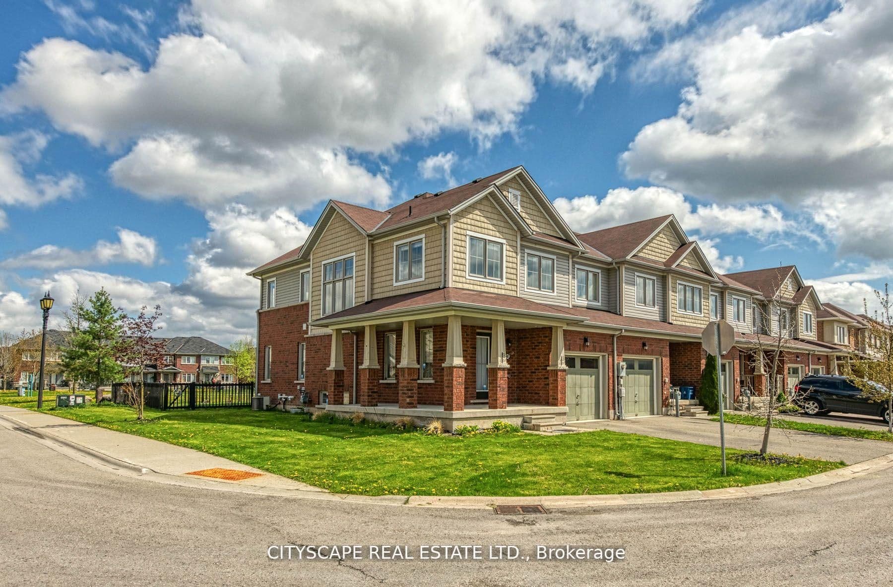 8485 Primrose Lane photo 1