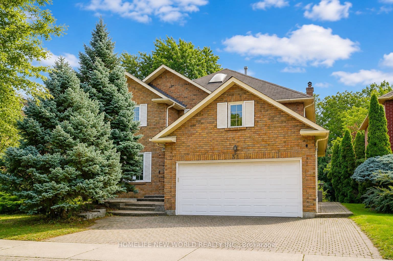 51 Leighland Drive photo 1