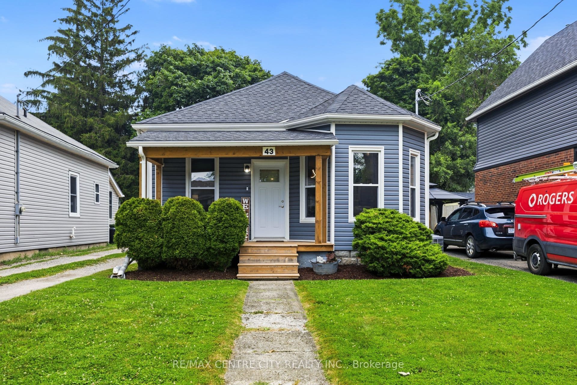 43 Arthur Avenue photo 1