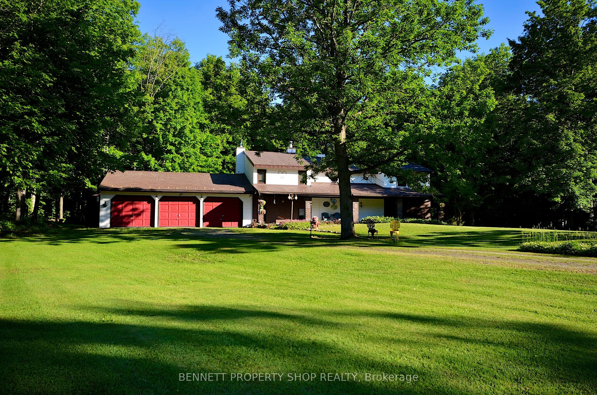 183 Foster Road photo 1