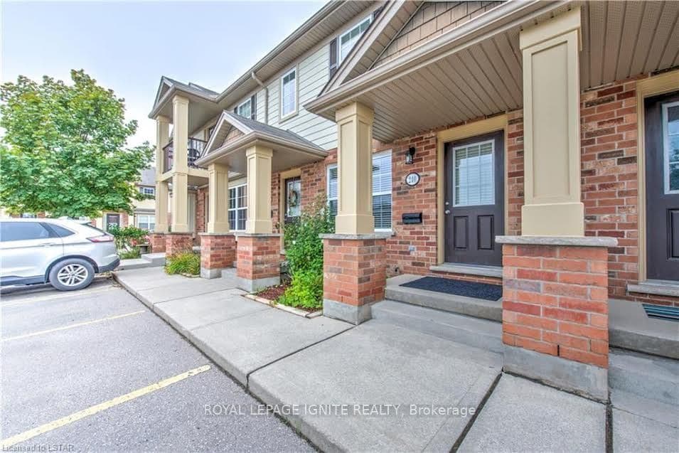 Unit 240 3320 Meadowgate Boulevard photo 1
