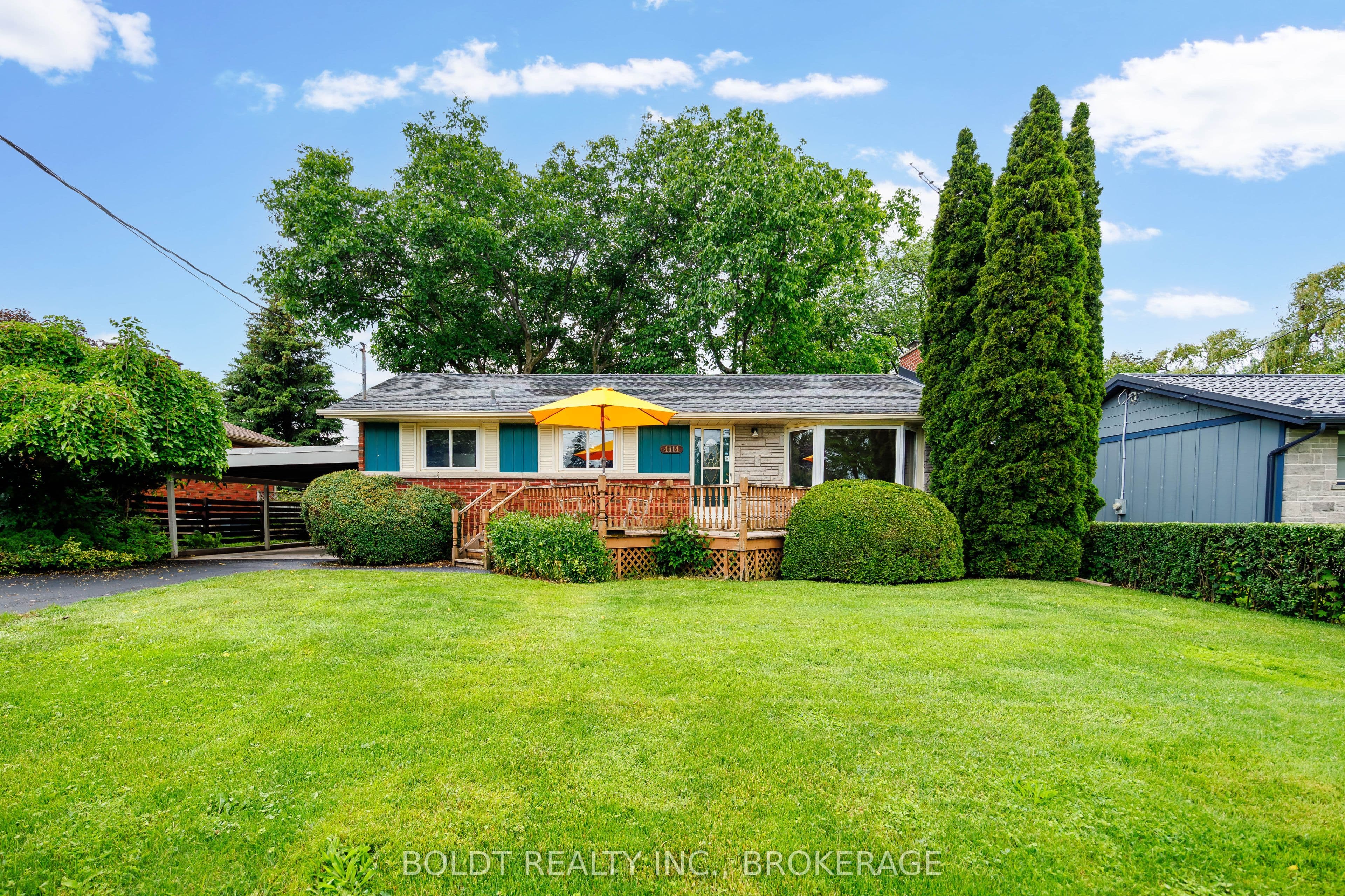 4114 Barry Drive photo 1