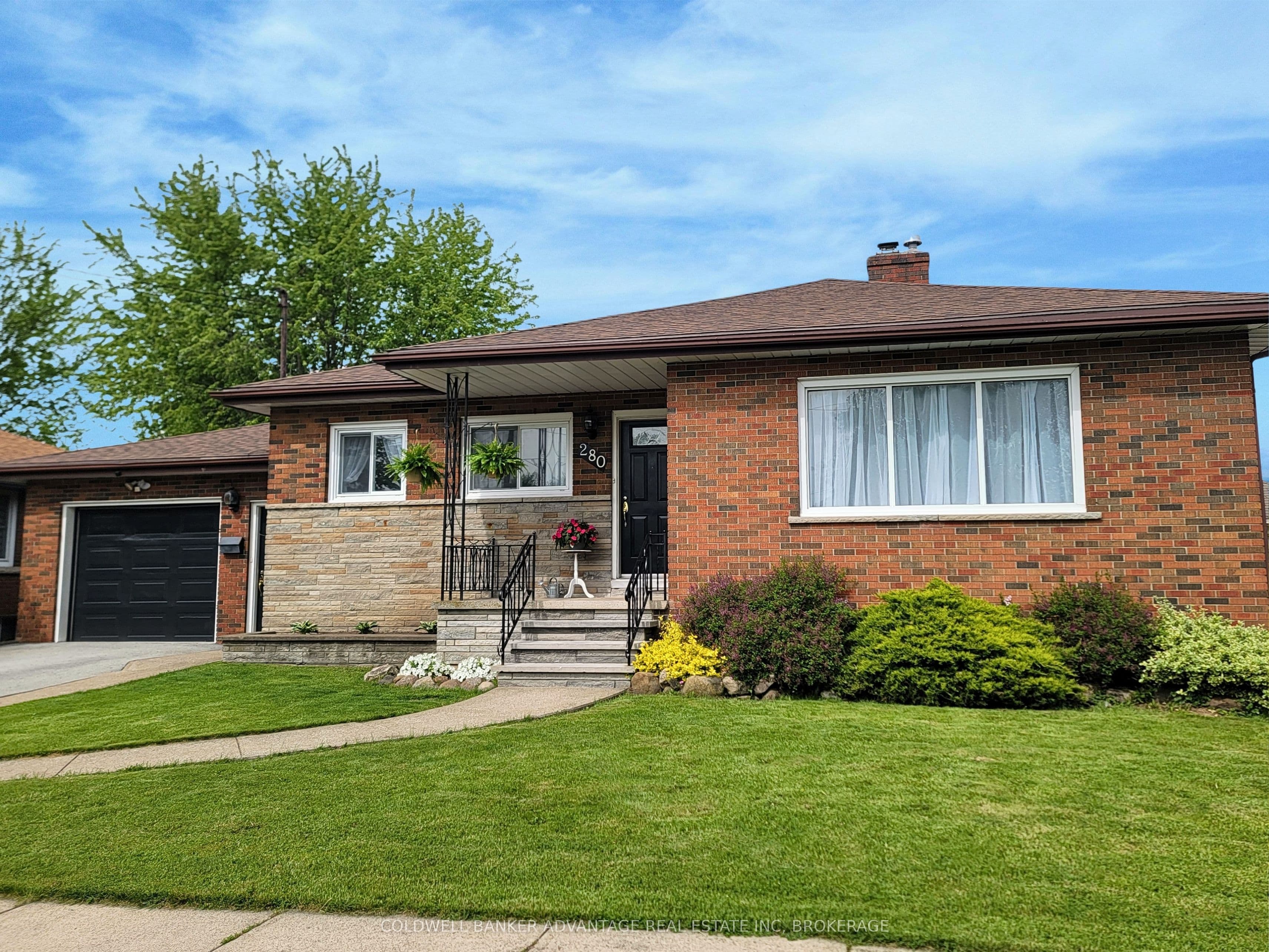 280 Clarke Street photo 1