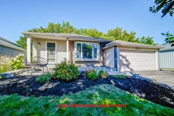 124 Tyson Drive photo 1